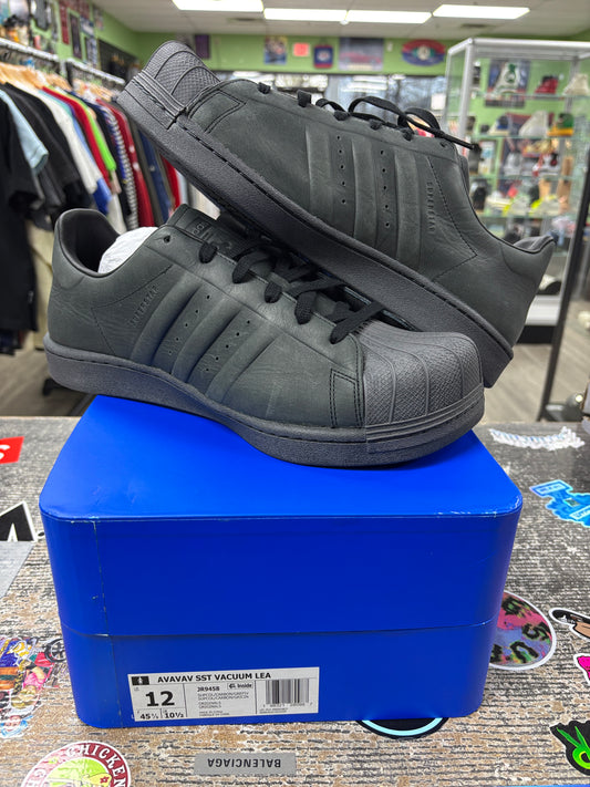 12w - Adidas superstar Avavav carbon