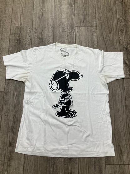 Kaws Snoopy Tee Size Large
