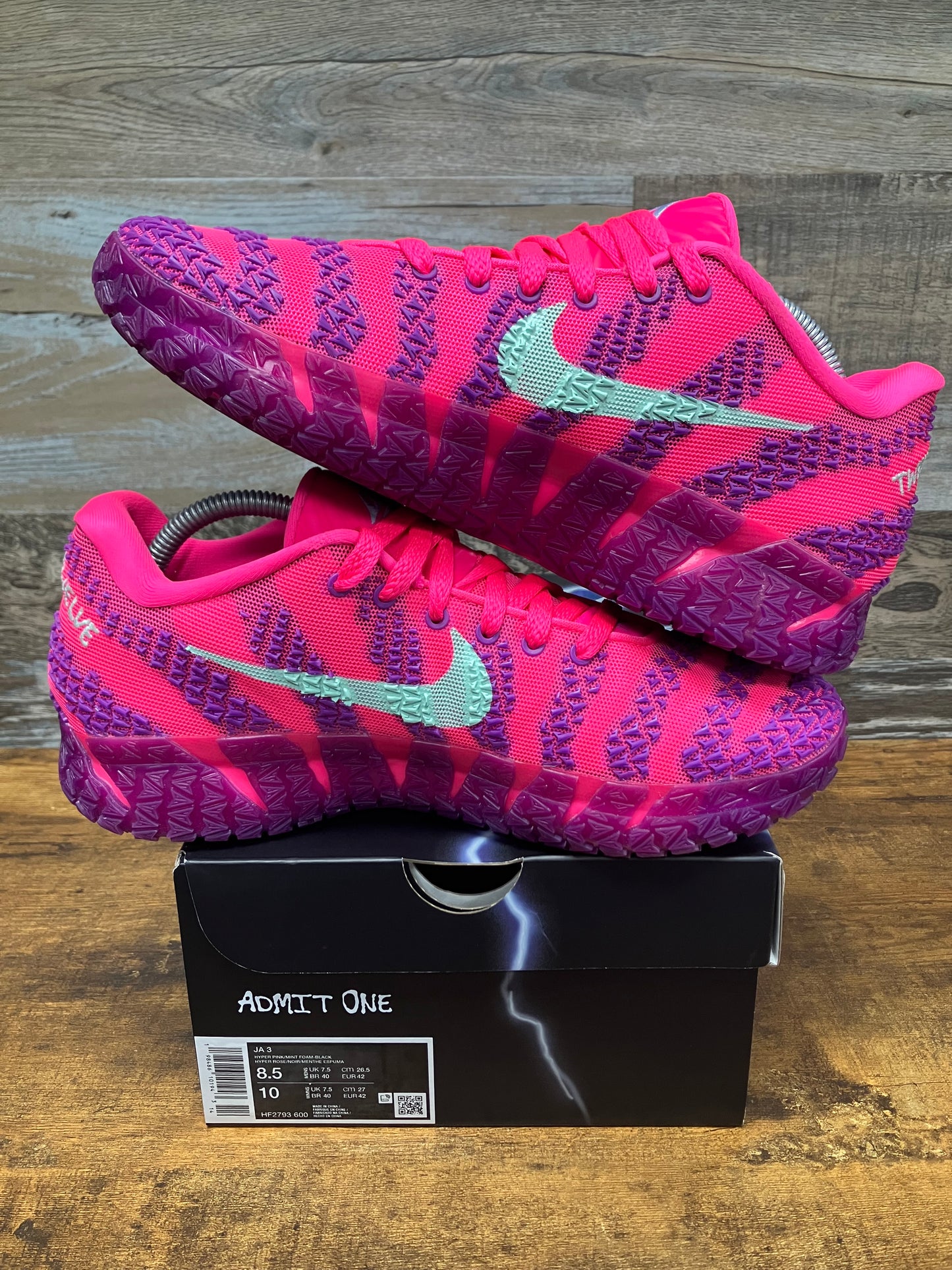 8.5 - Nike JA 3 Max Volume