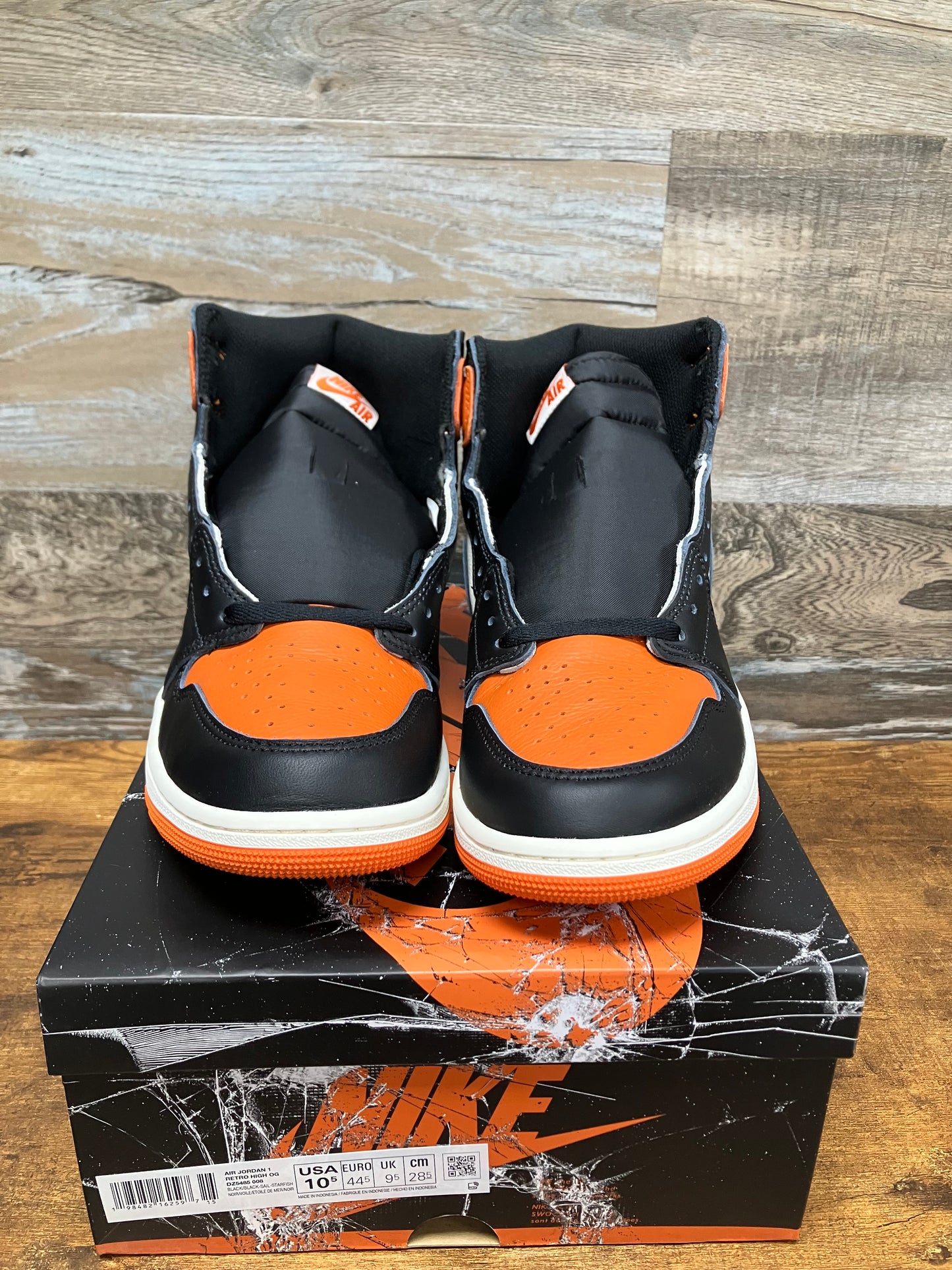 10.5 - Jordan 1 Shattered 2025 New
