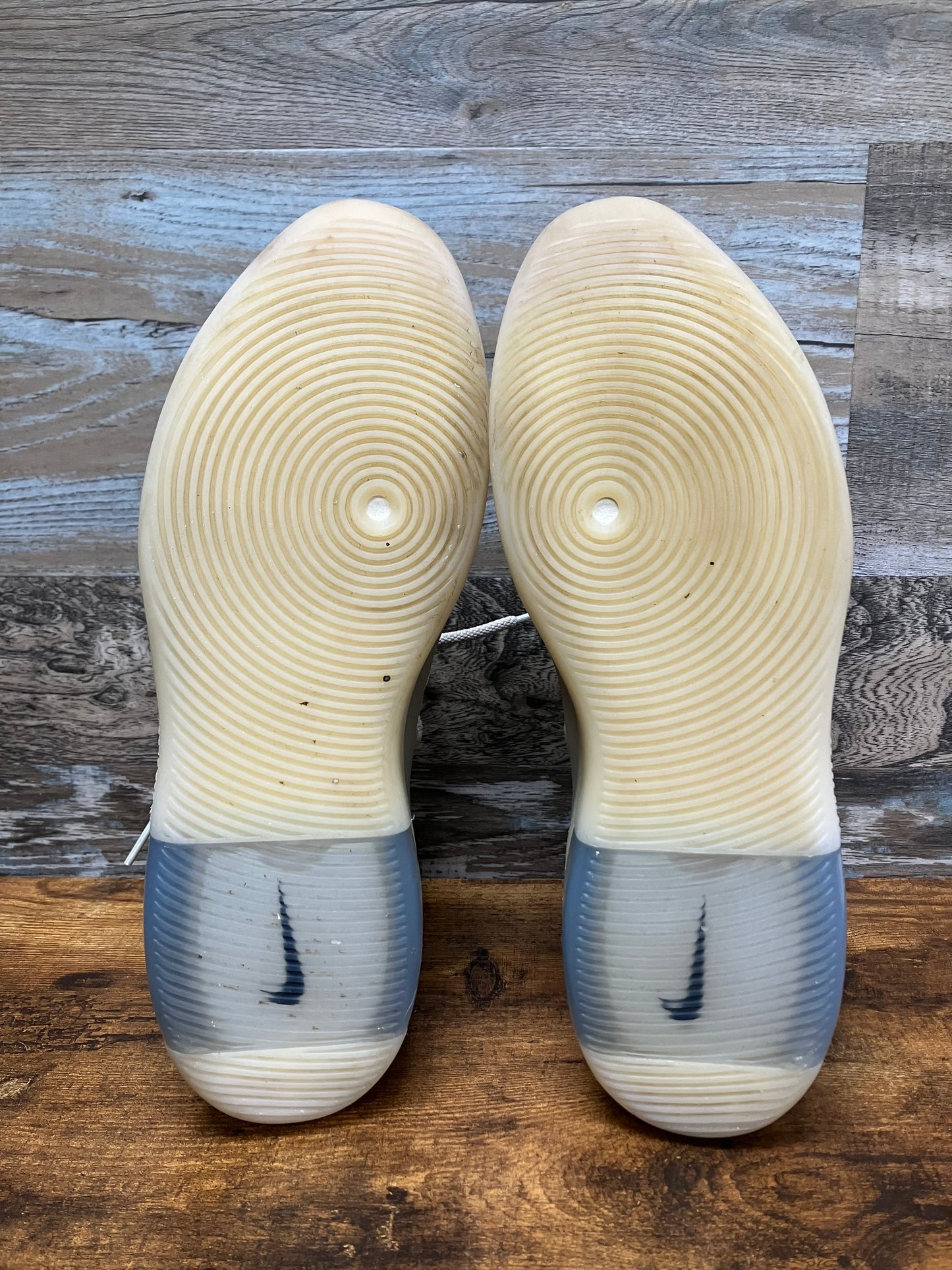 11 - Nike FOG 1 oatmeal