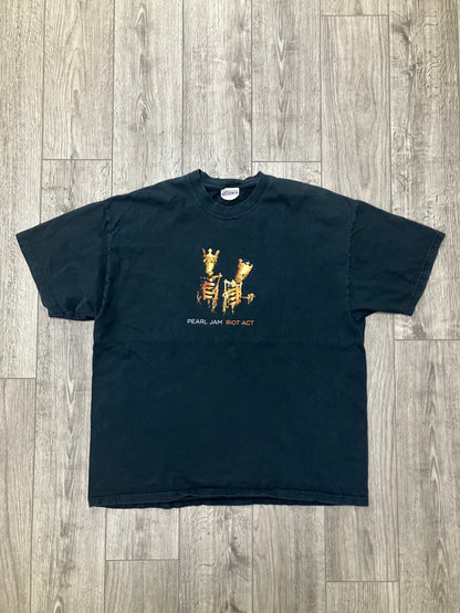 Pearl Jam Riot Tee Size XL