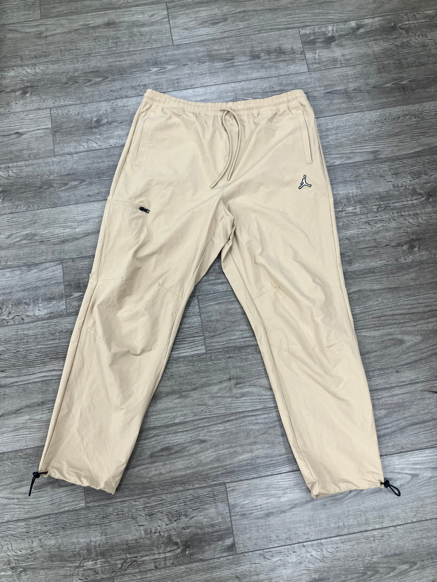 Jordan Men’s Woven Pants Size XL