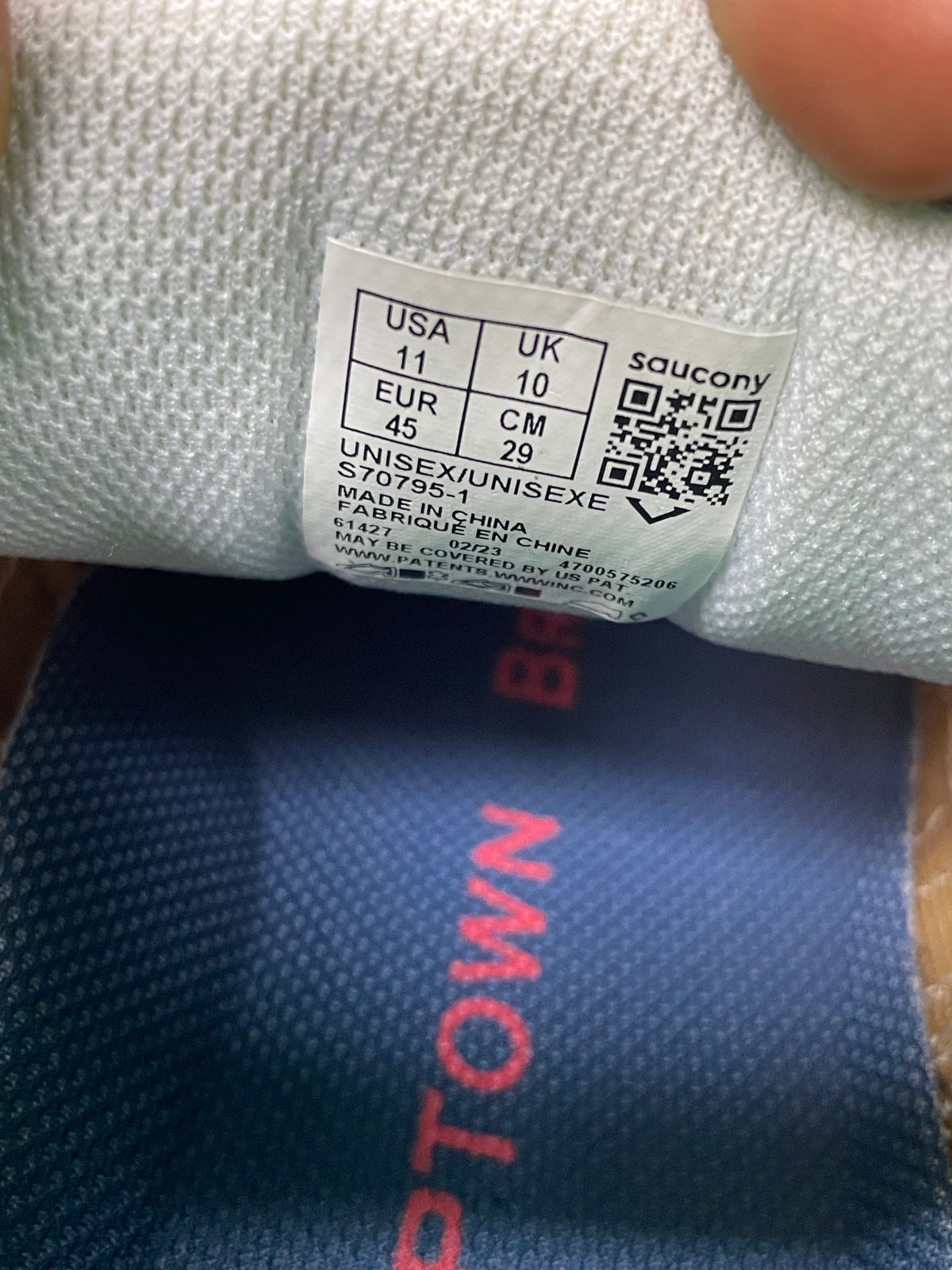 11 - Saucony Grid Azura 2000 Jae Tips