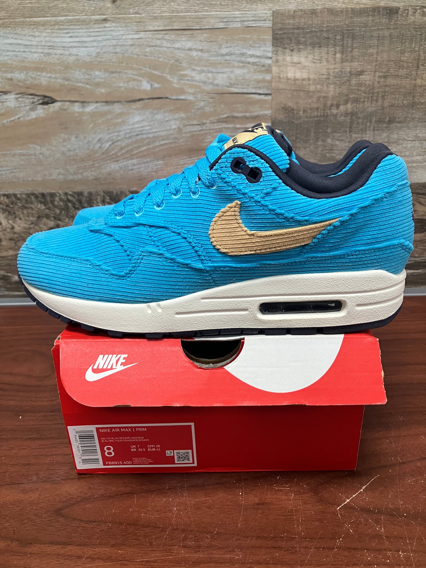 Air max 1 corduroy Baltic Blue size 8 New