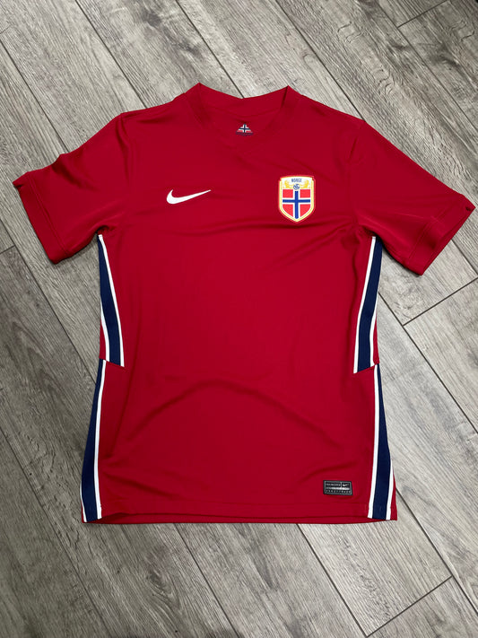 M - Nike 2020-2021 Norway Home Stadium Replica Jersey