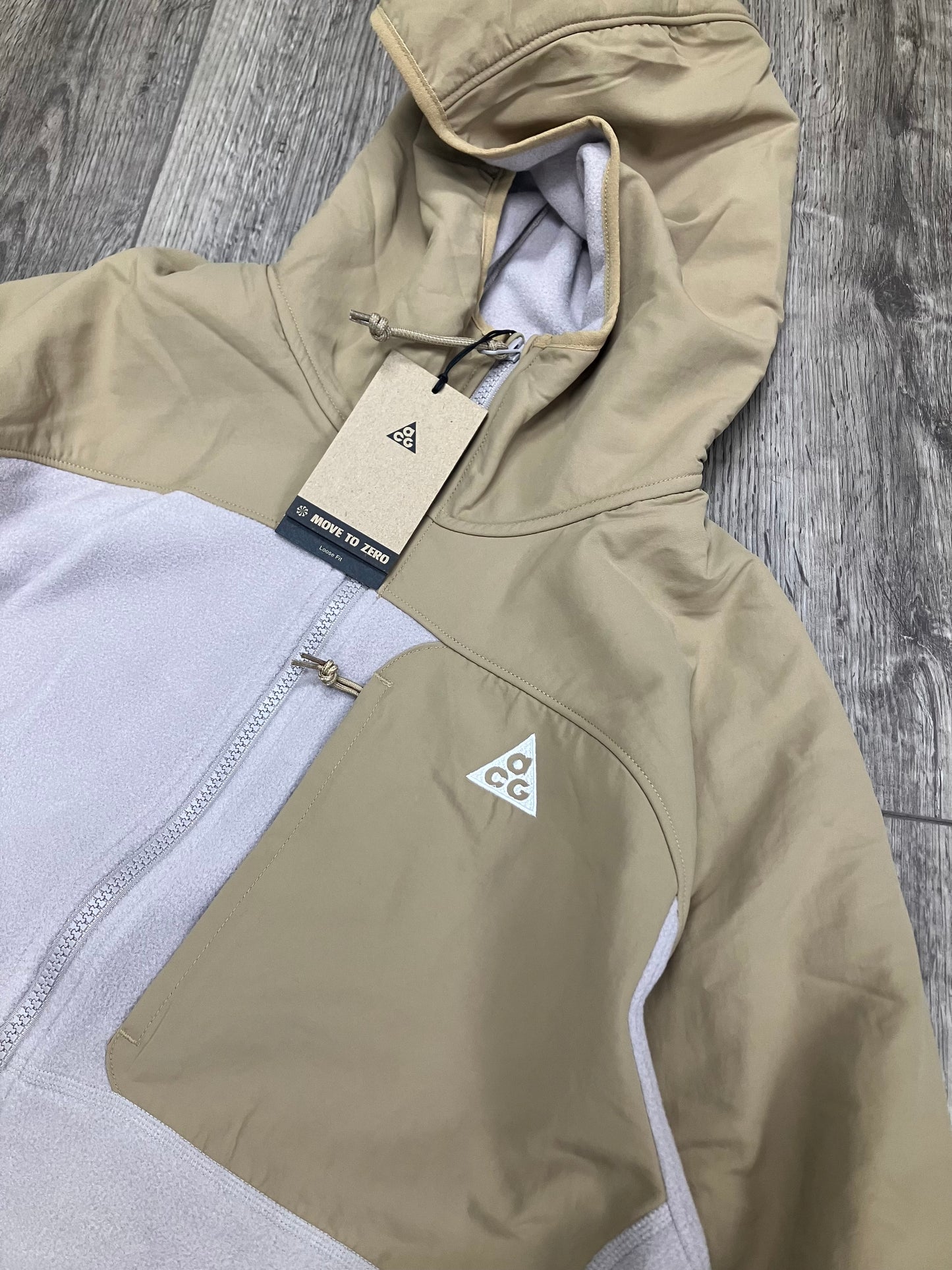 M - Nike ACG WolfTree fleece Jacket