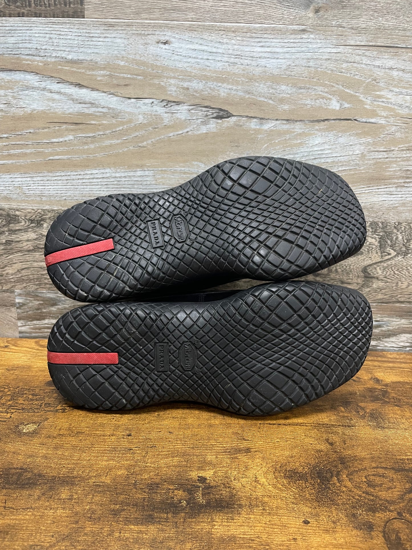 8.5 - vintage Prada AW99 black leather square-toe derby shoes