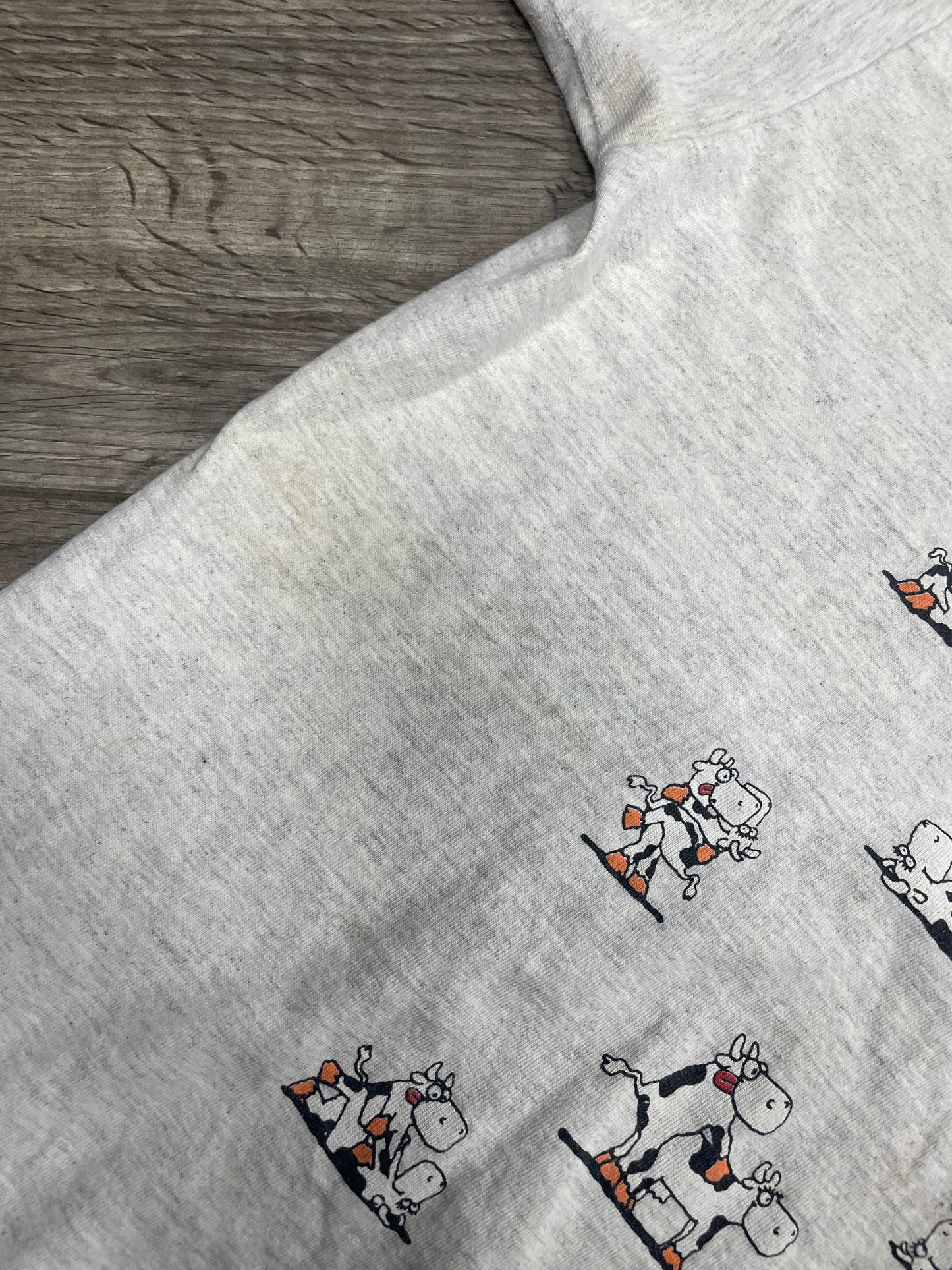 XL-Vintage Cows in Love Tee