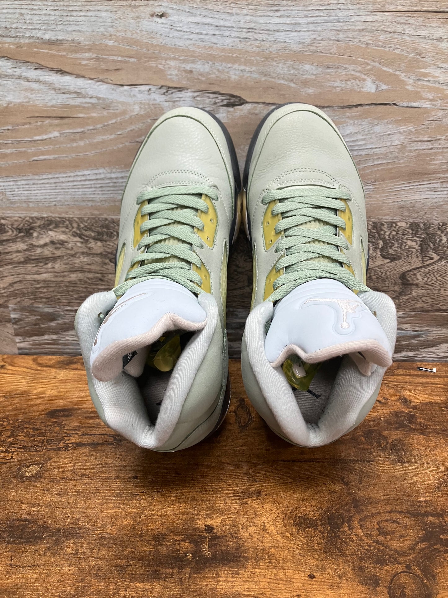 Jordan 5 Jade Horizon Size 9