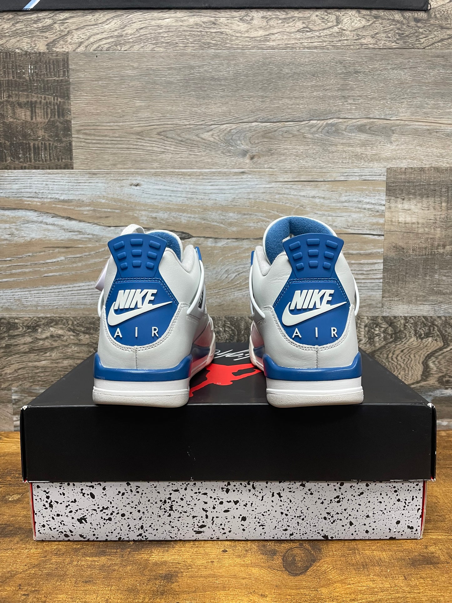 Air Jordan 4 Military Blue 8