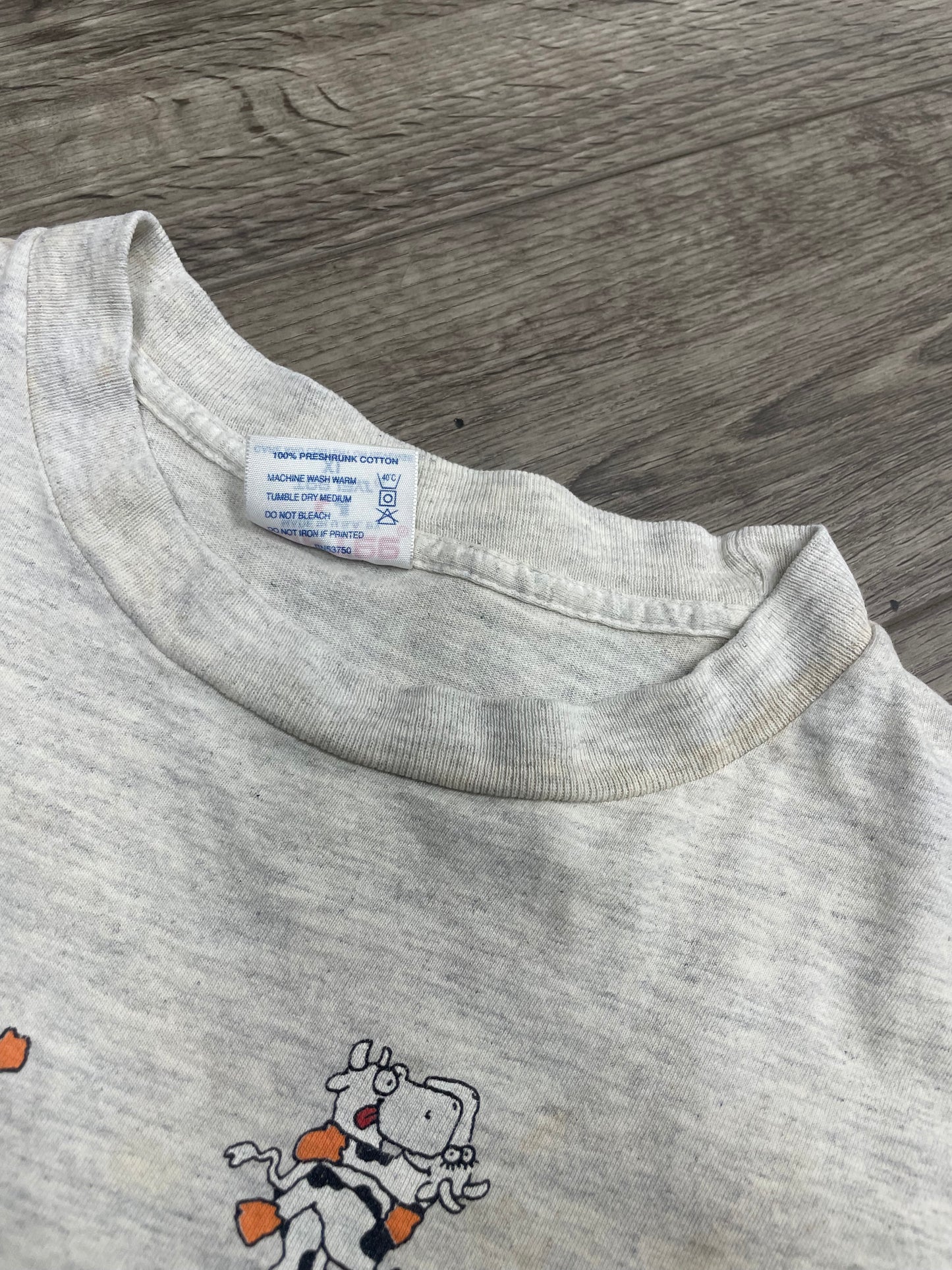 XL-Vintage Cows in Love Tee