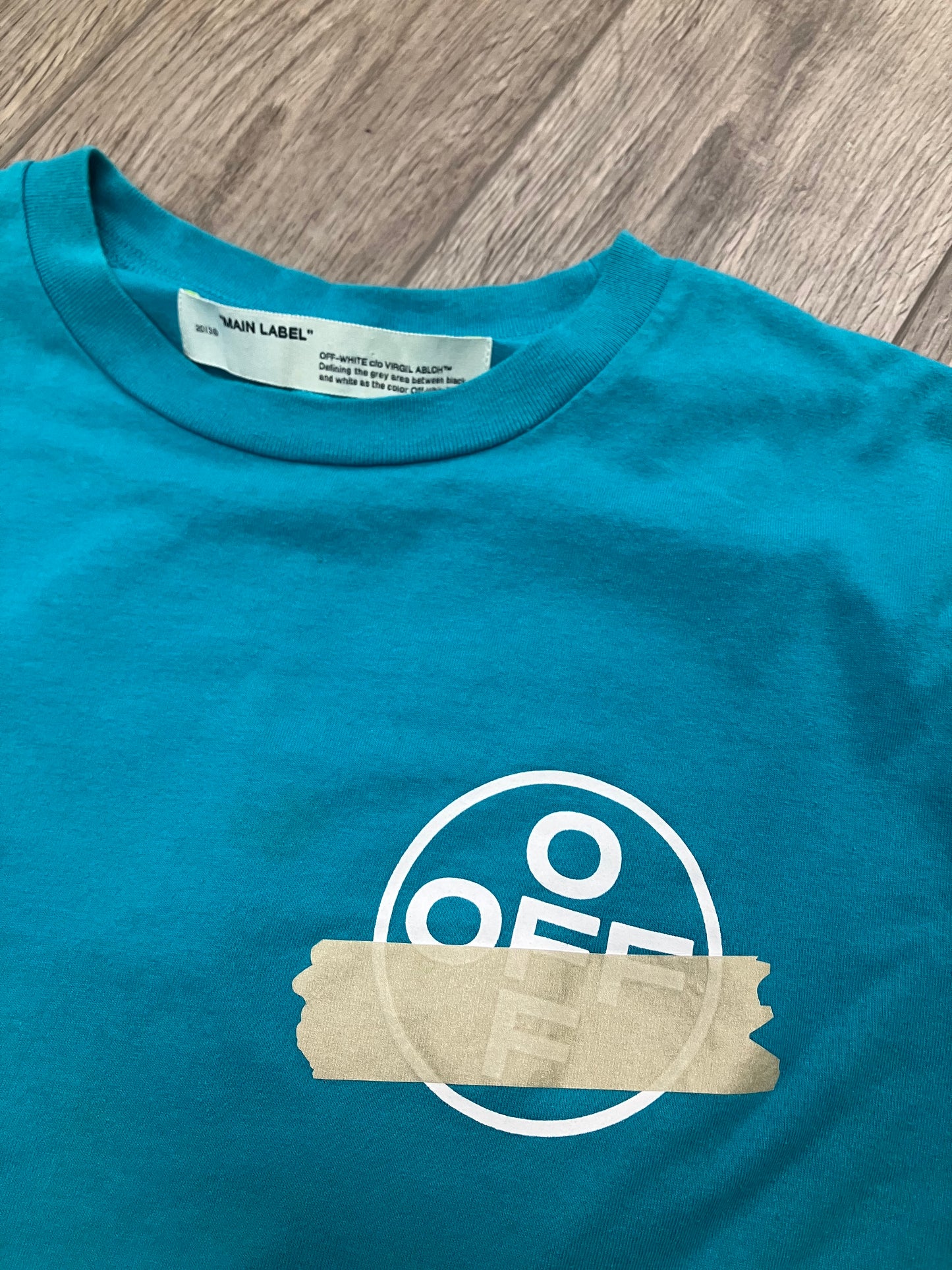 Off White Tape Tee M