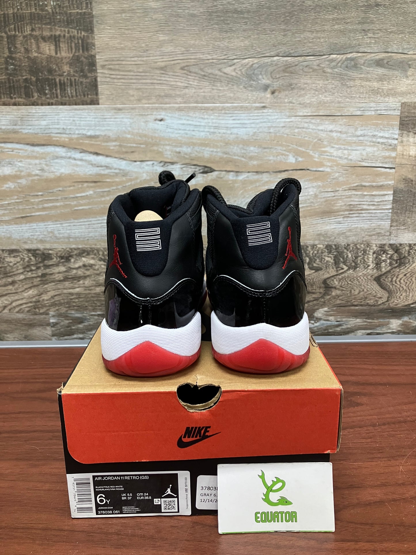 Jordan 11 Bred Size 6Y