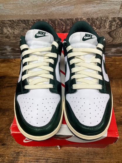 9W/7.5M - Dunk low Vintage Green