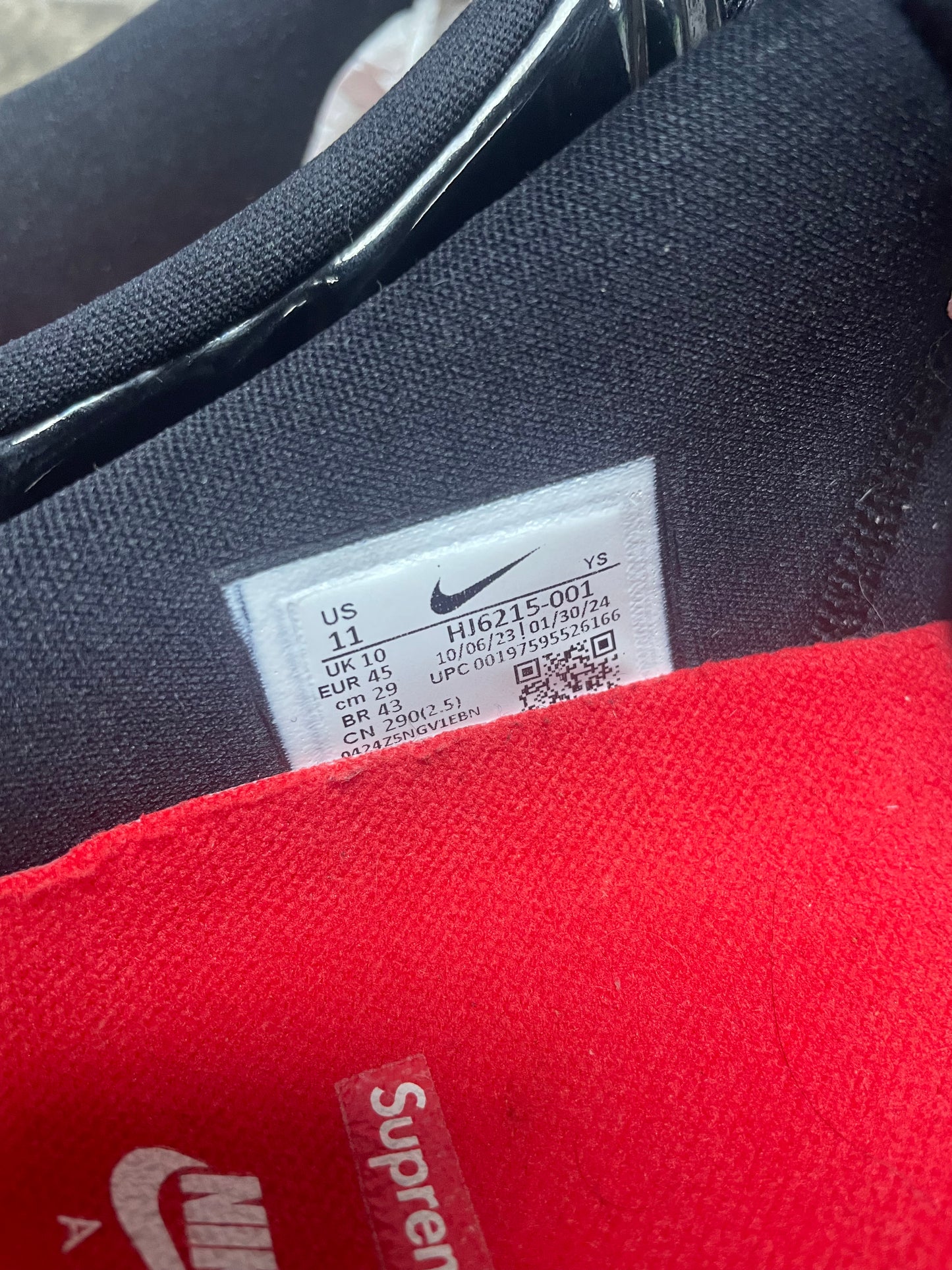 11 - Nike Clogposite Supreme Black