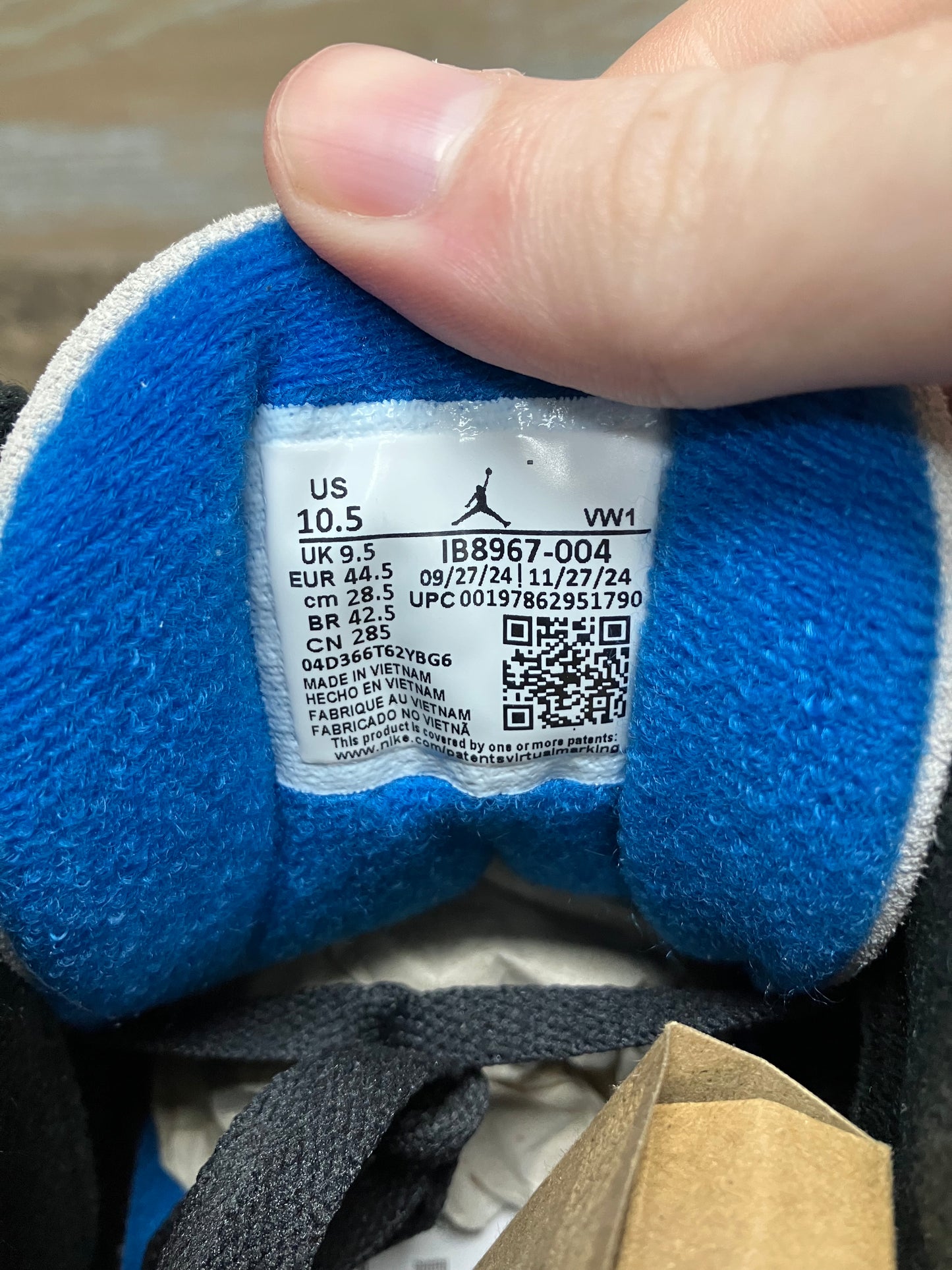 Jordan 3 Rare Air Size 10.5