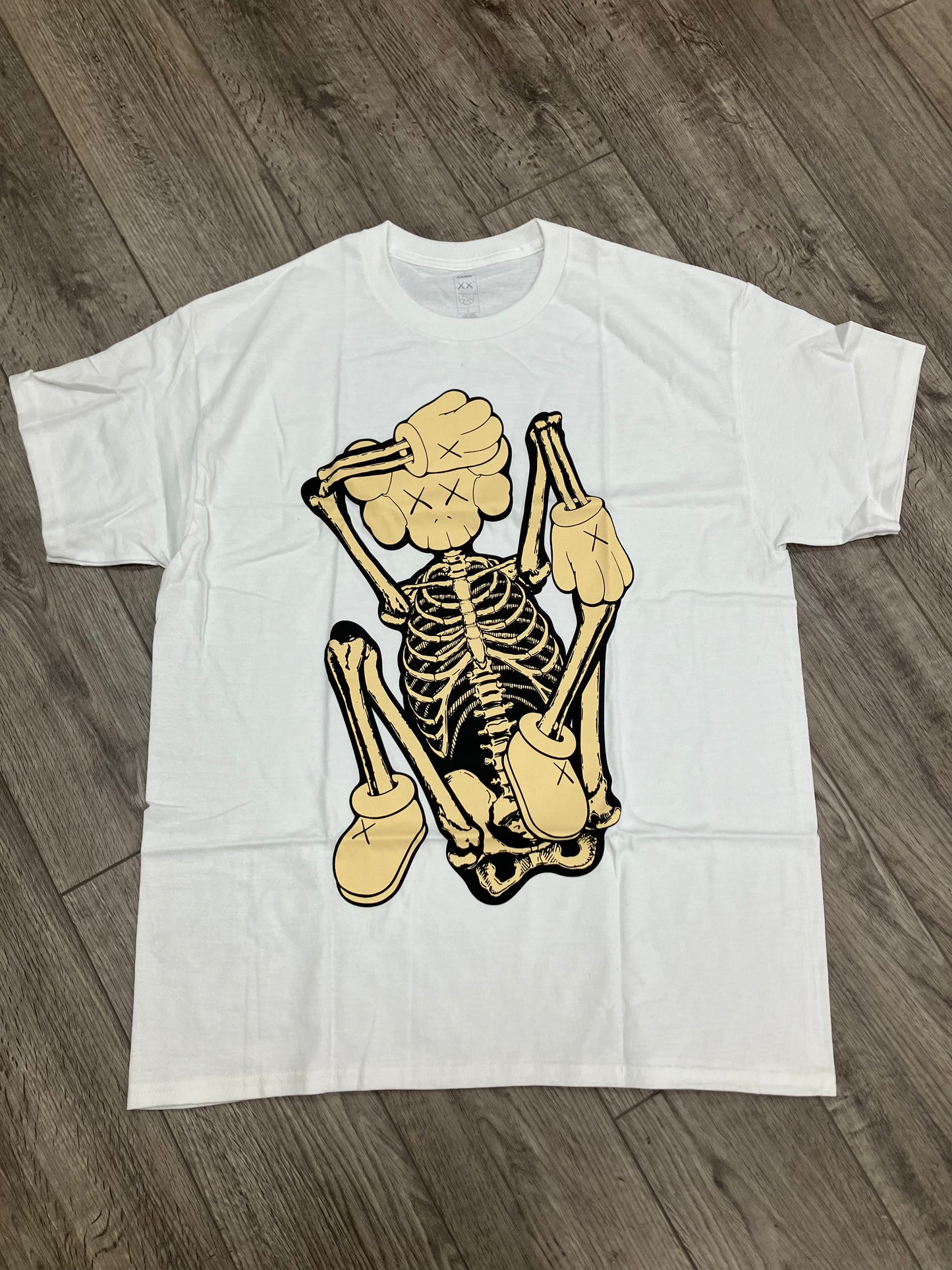 L-Kaws Skeleton New Fiction Tee
