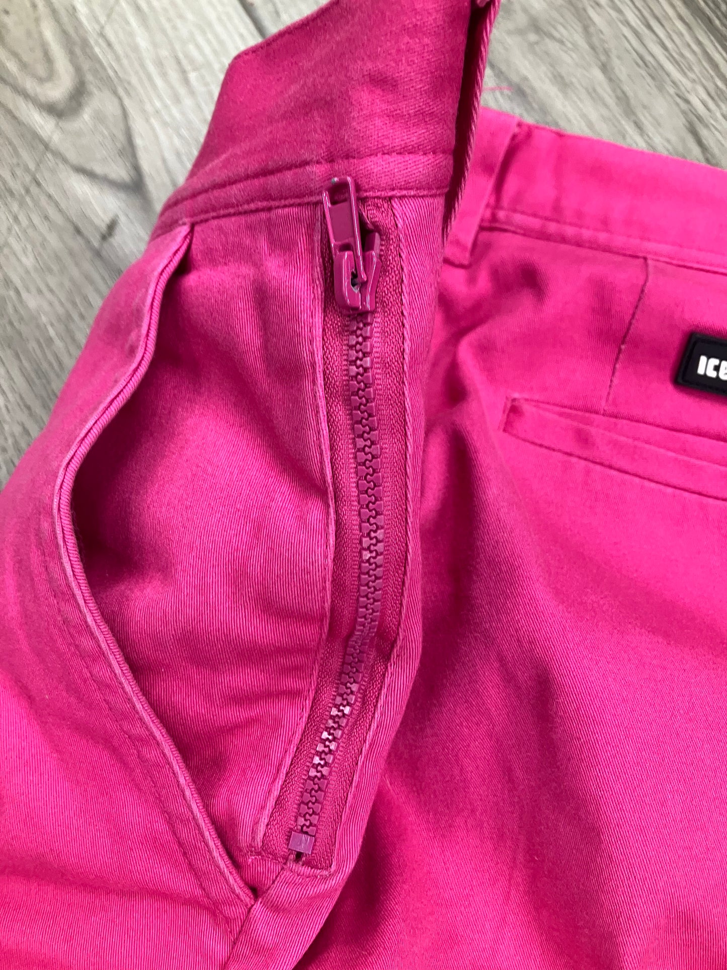 30-Ice Cream Running Dog Trousers