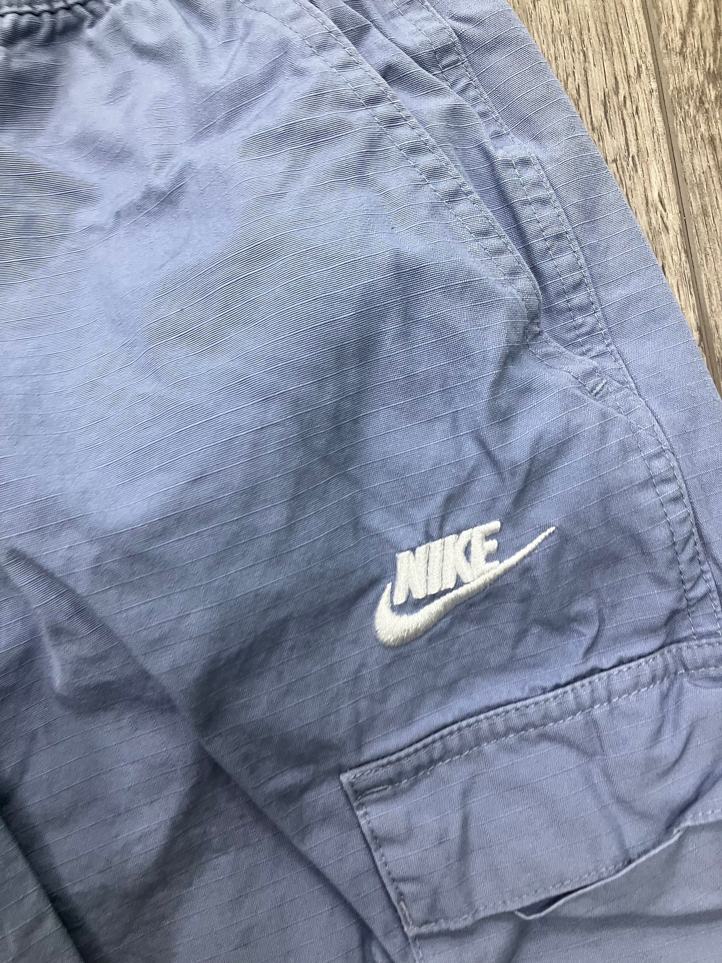 Nike Blue Cargo Shorts Size M