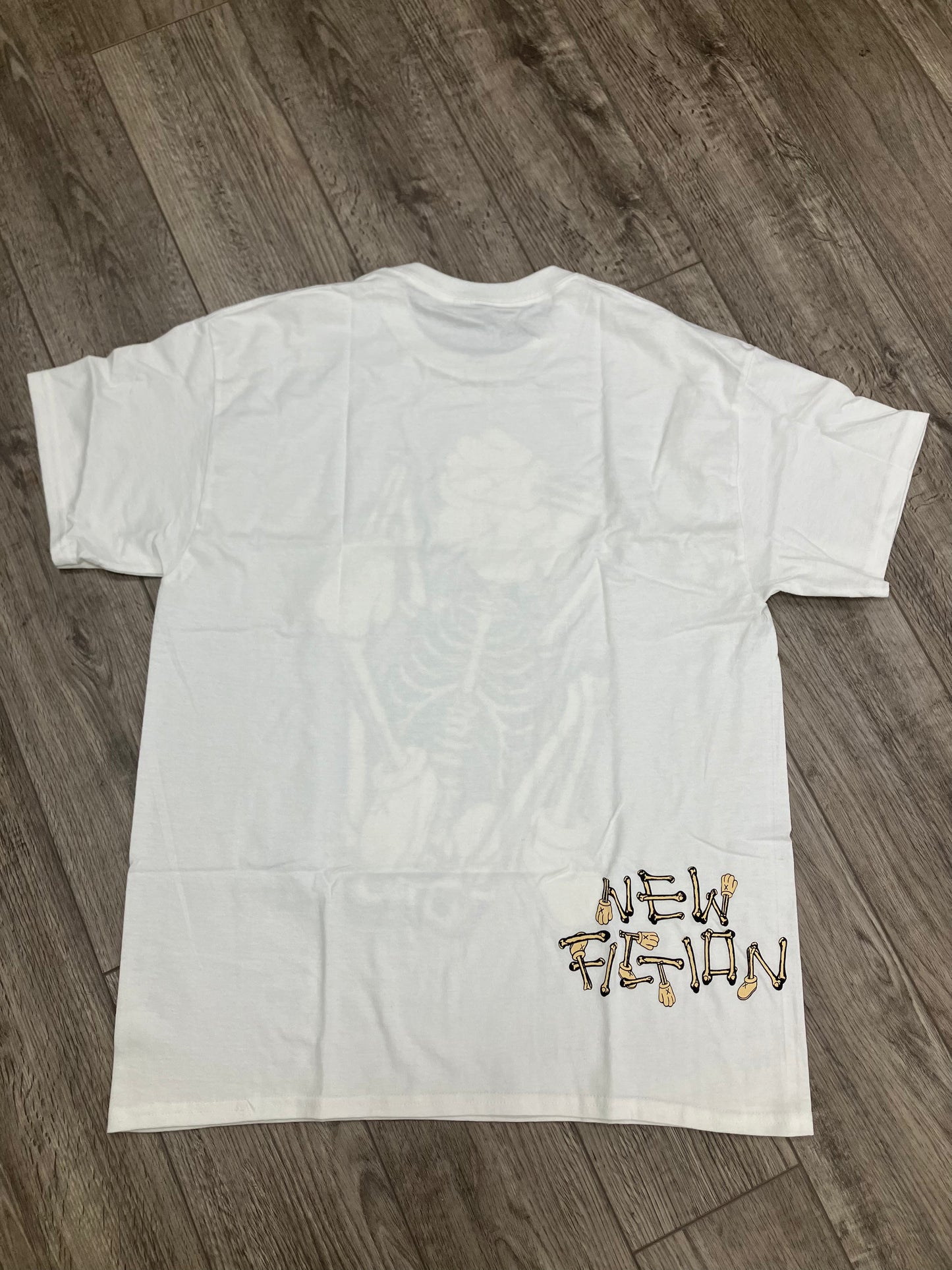 L-Kaws Skeleton New Fiction Tee