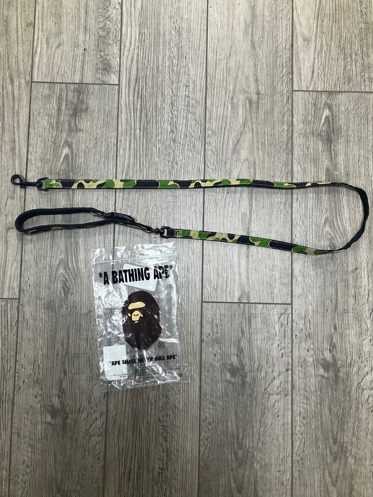 A Bathing Ape Dog Leash