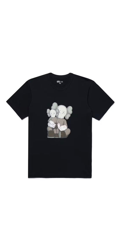 3XL-Uniqlo Kaws Tee