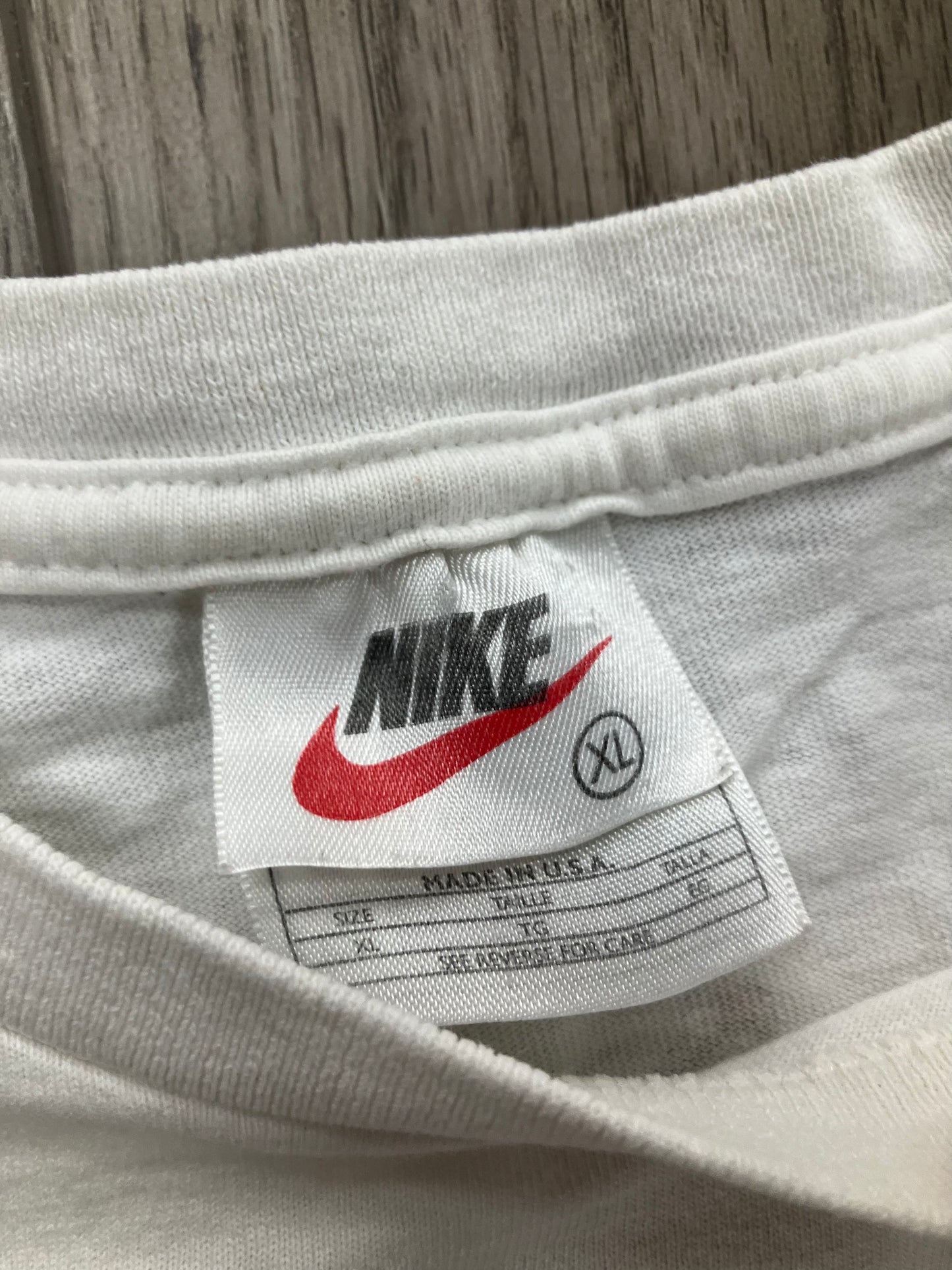 Vintage Nike 14 Years of Air Tee Size Kids XL