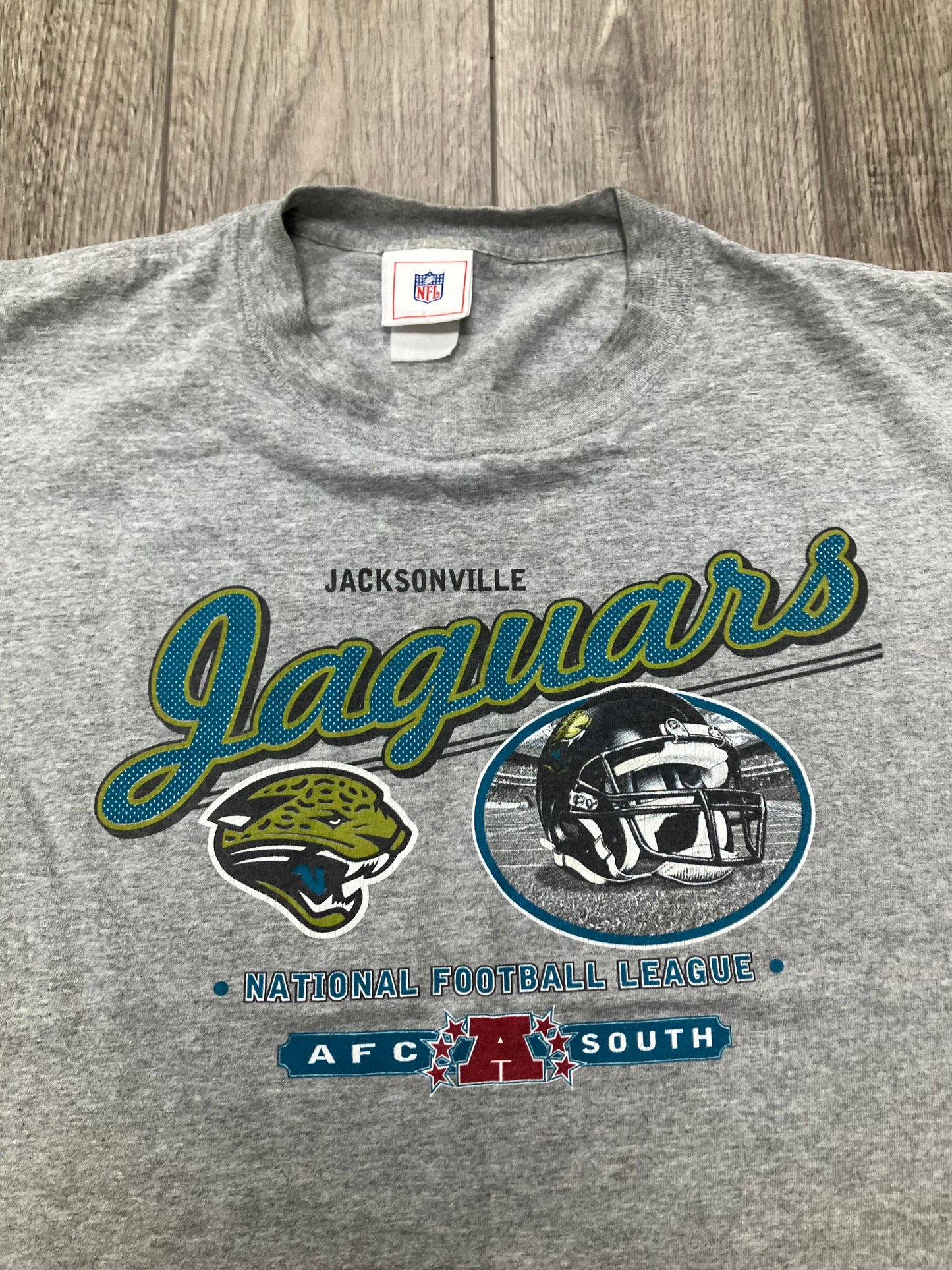 Jacksonville Jaguars Grey Tee Size L