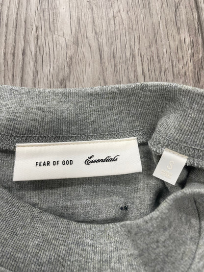 S-Fear of God Essentials Signature 90s Tee