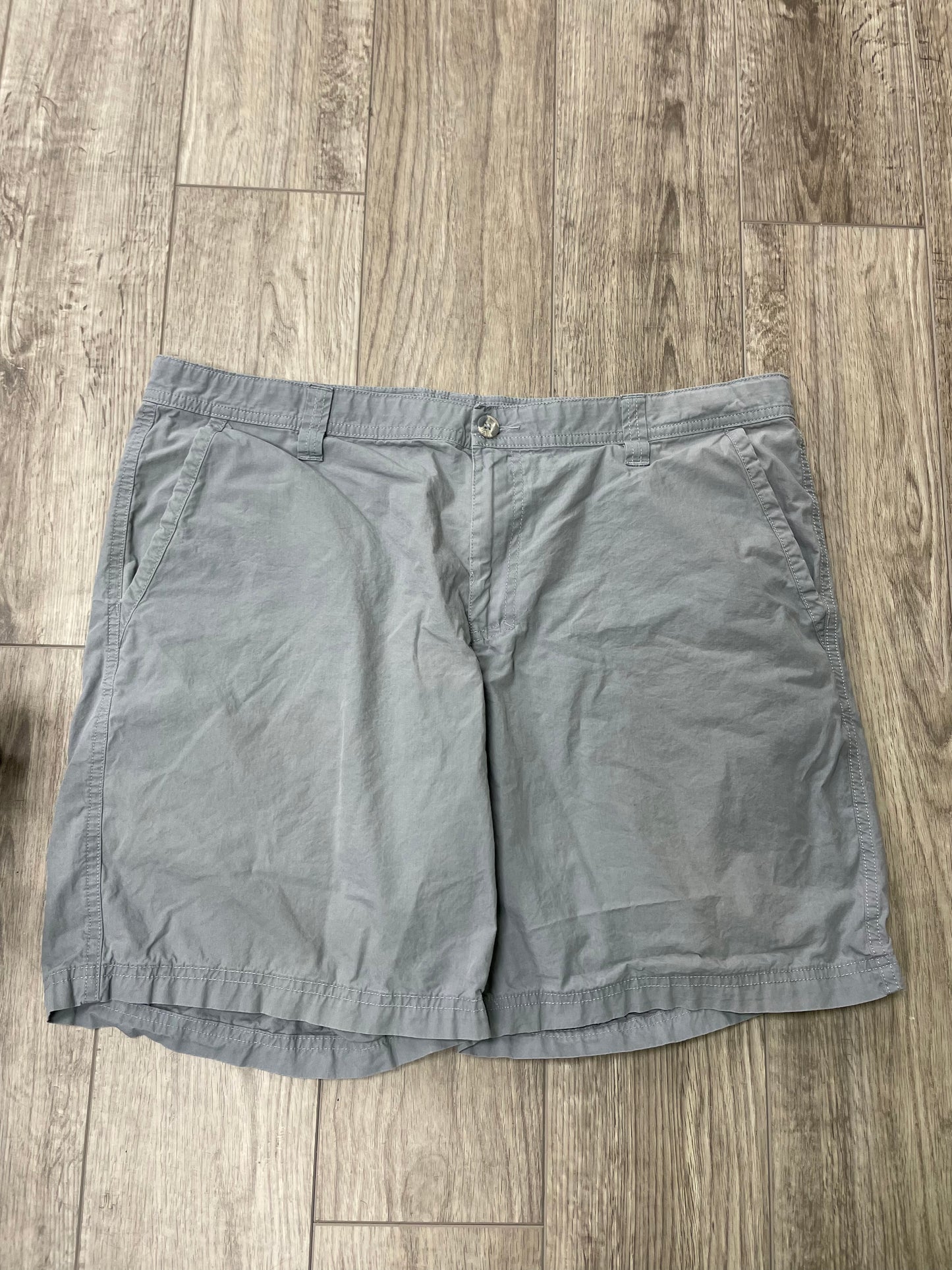 Columbia Greyish-Blue Shorts Size 38