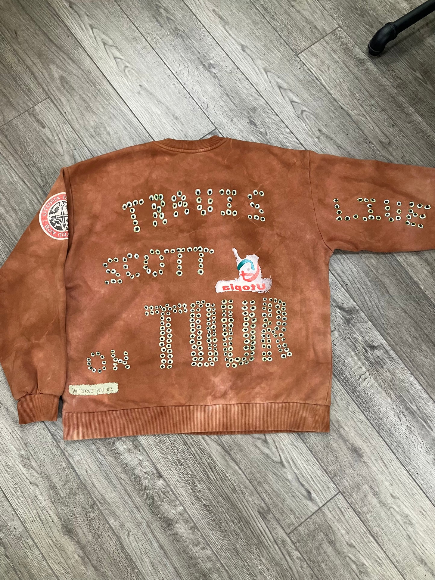 XL-Utopia Tour Crewneck