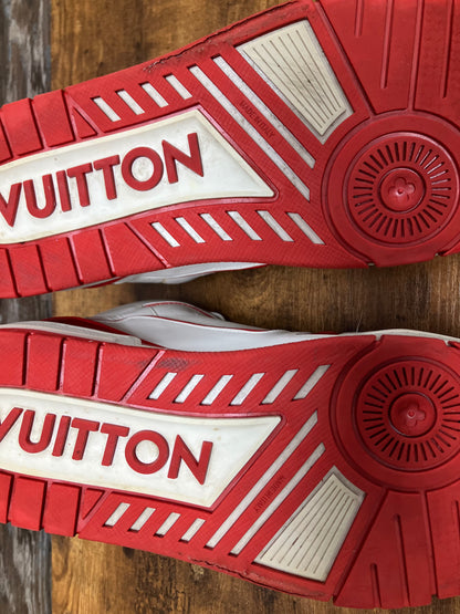 10-Louis Vuitton LV Trainer Sneaker Mid Top