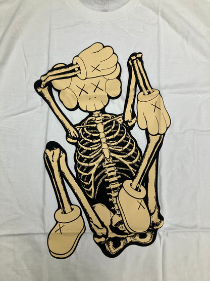 L-Kaws Skeleton New Fiction Tee