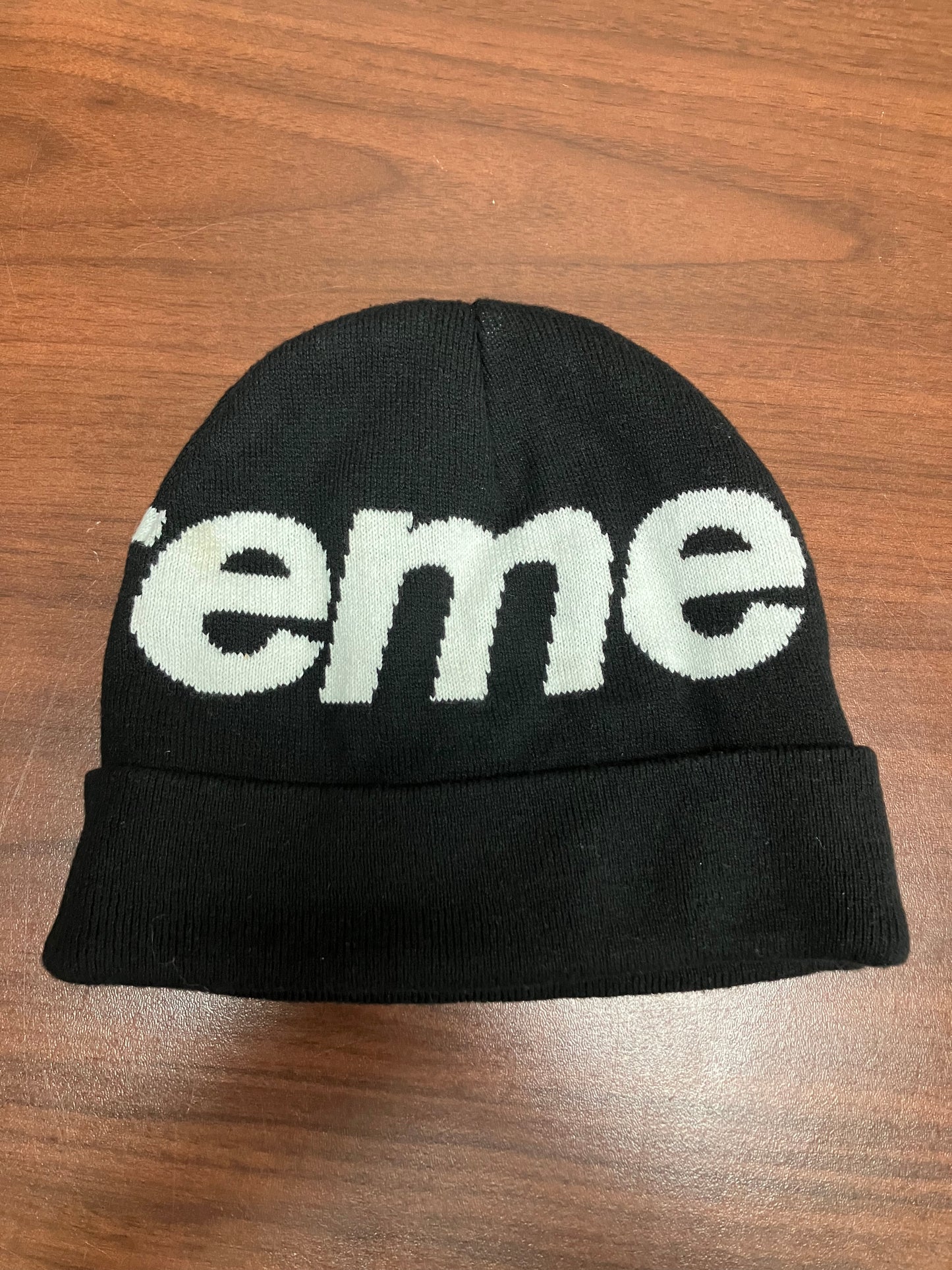 Supreme Big Logo Beanie