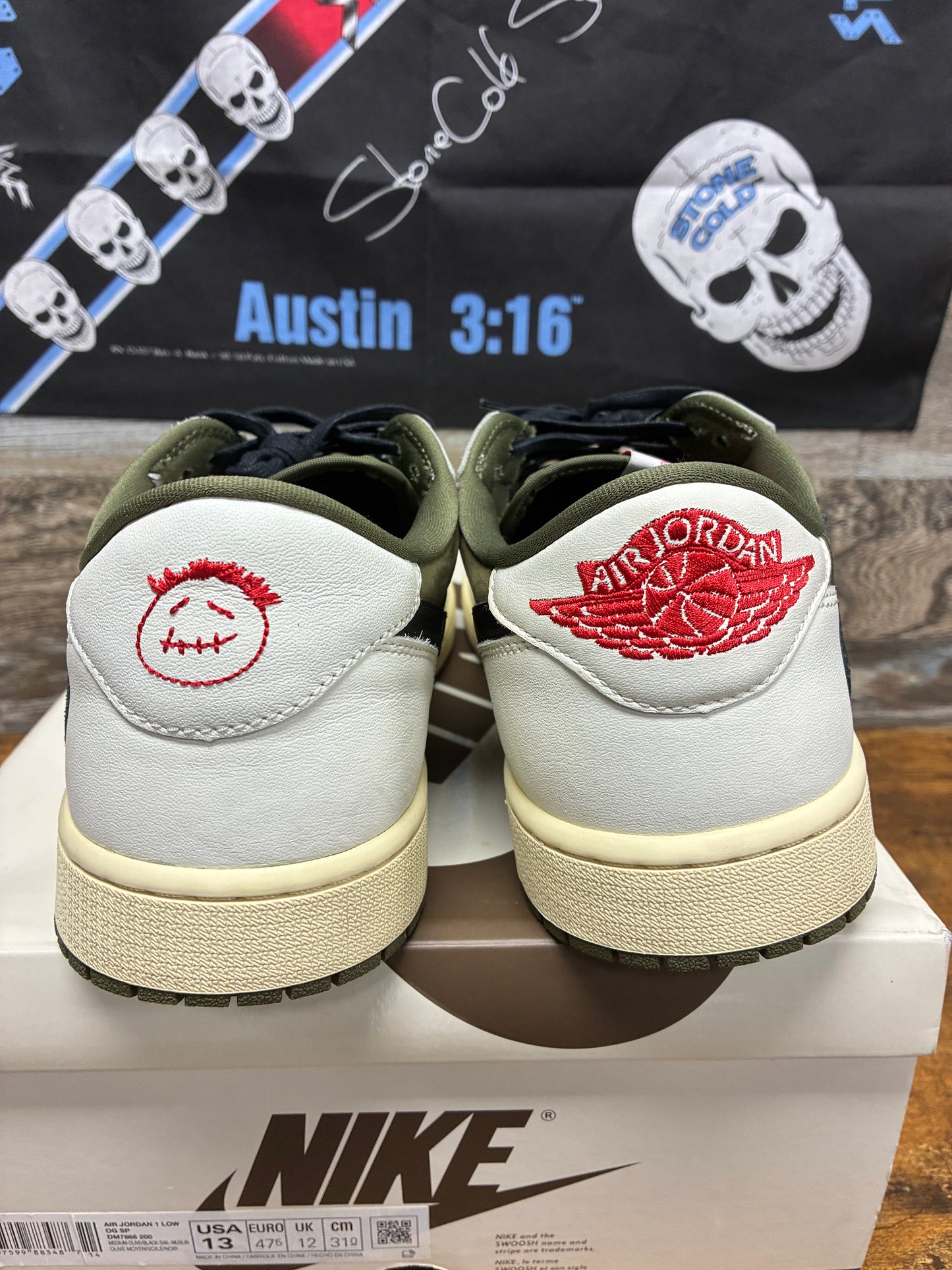 13 - Air Jordan 1 Low Travis Scott Medium Olive