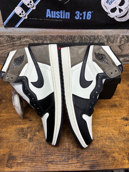 11 - Air Jordan 1 High Mocha