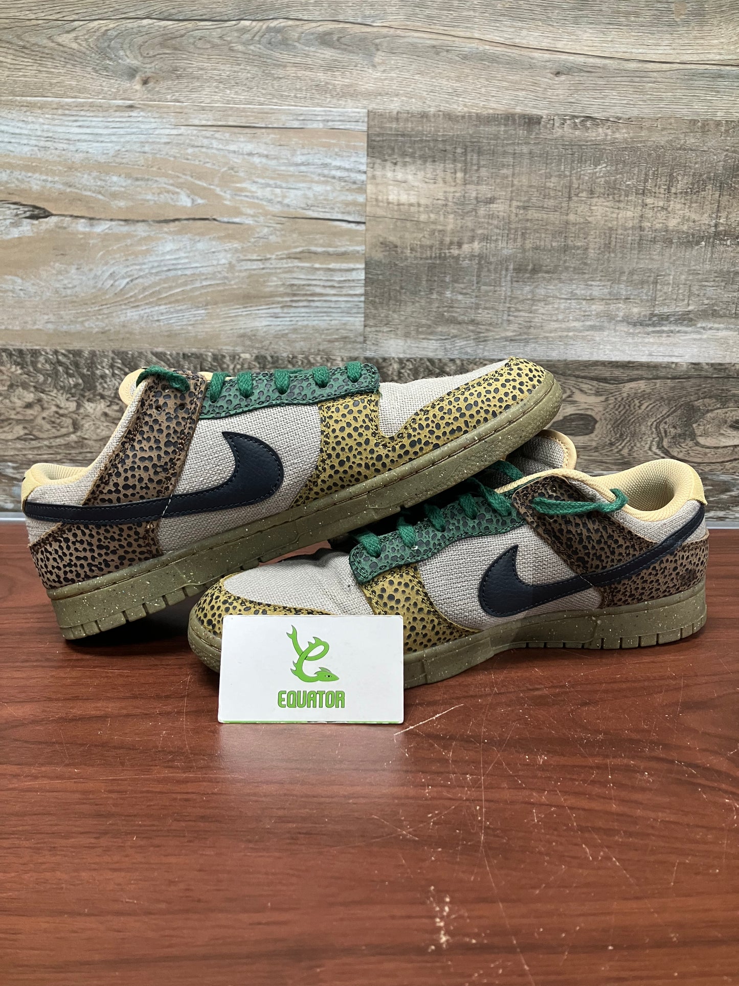 Nike Dunk Low Safari Golden Moss Size 12.5