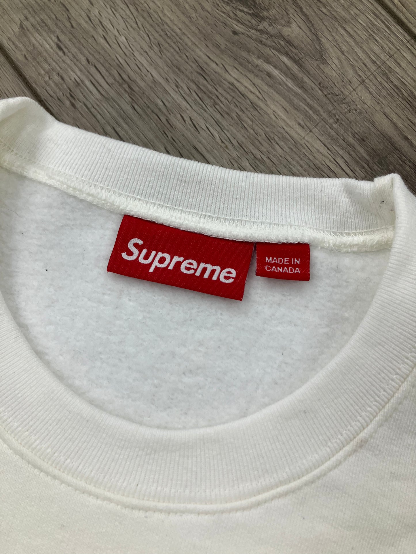 L-white Supreme Small Box Crewneck