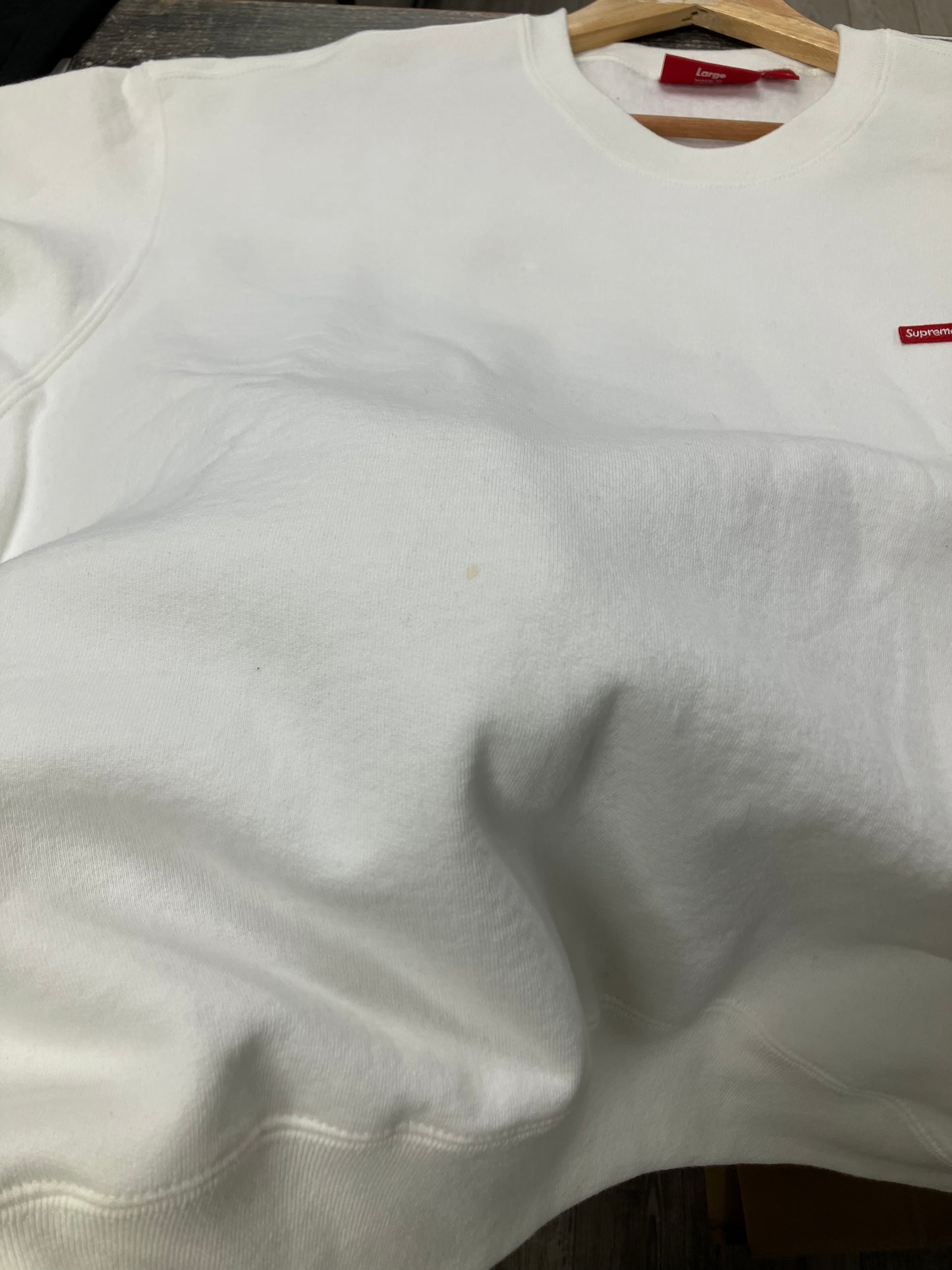 L-white Supreme Small Box Crewneck