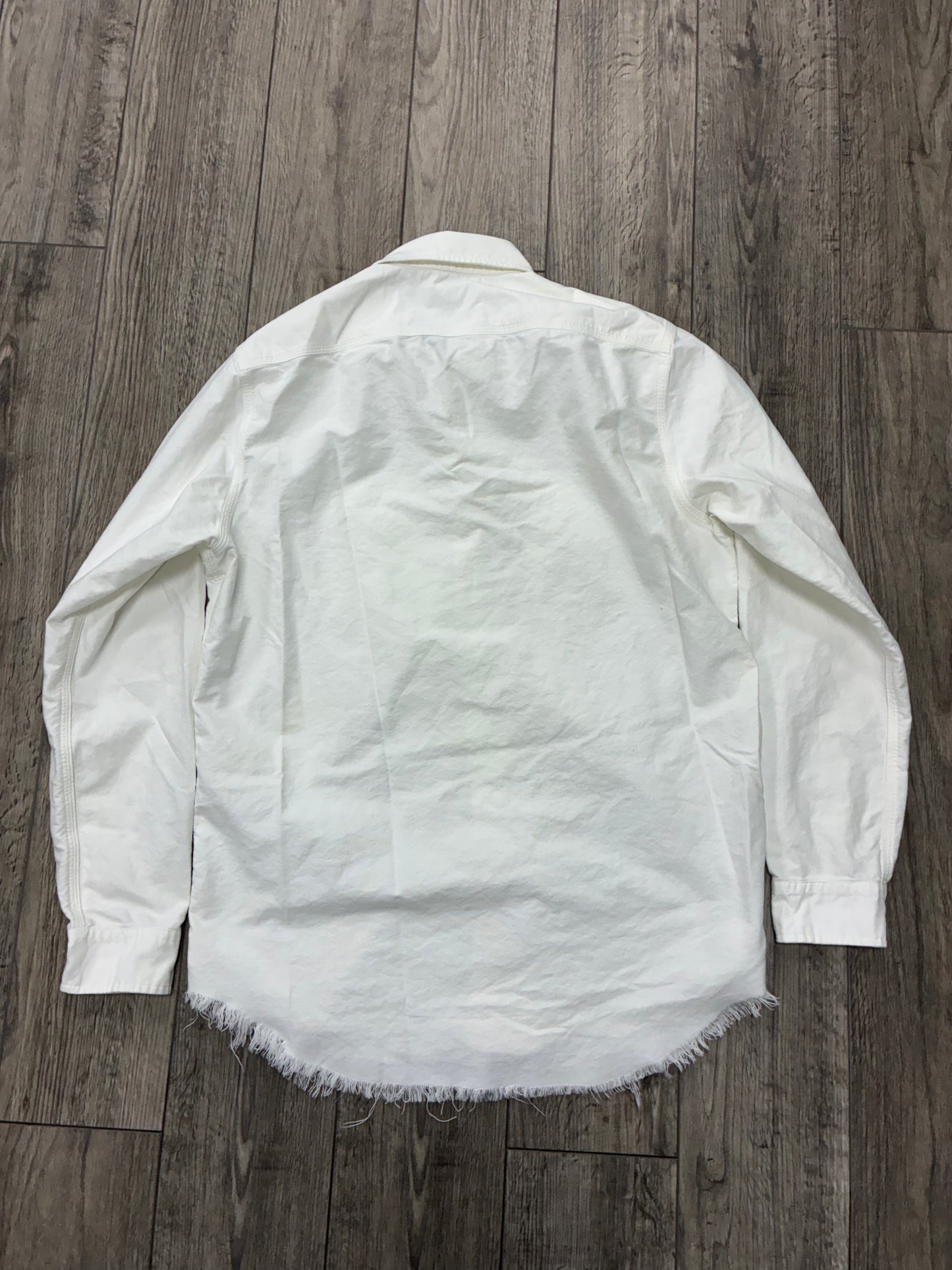 M - Polo Ralph Lauren Standard Fit Frayed Hem Button Up
