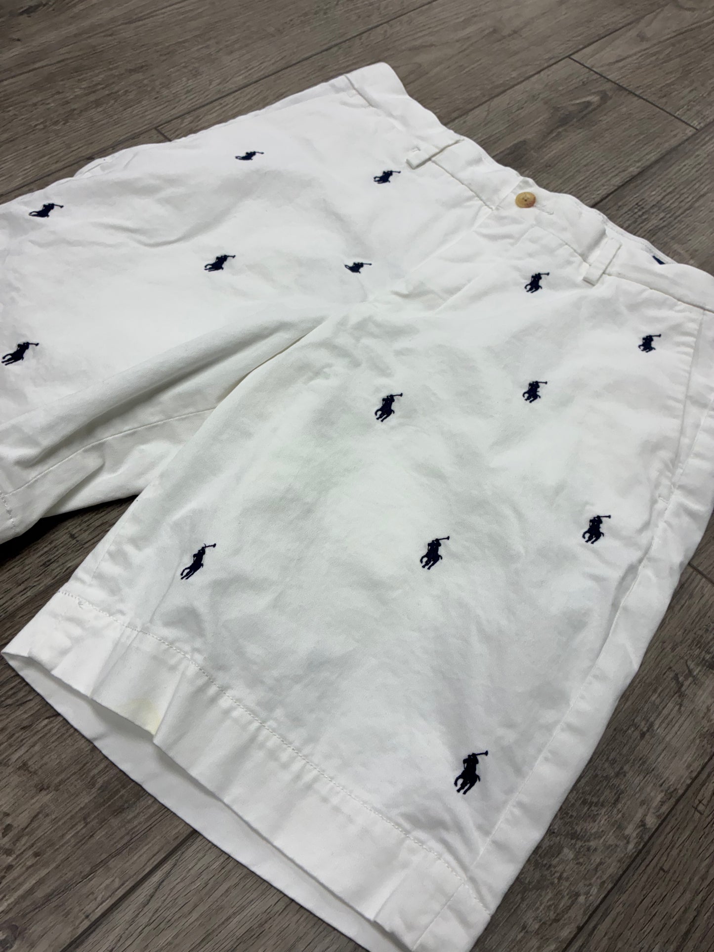 31 - Polo Ralph Lauren White Multi-Pony Chino Shorts