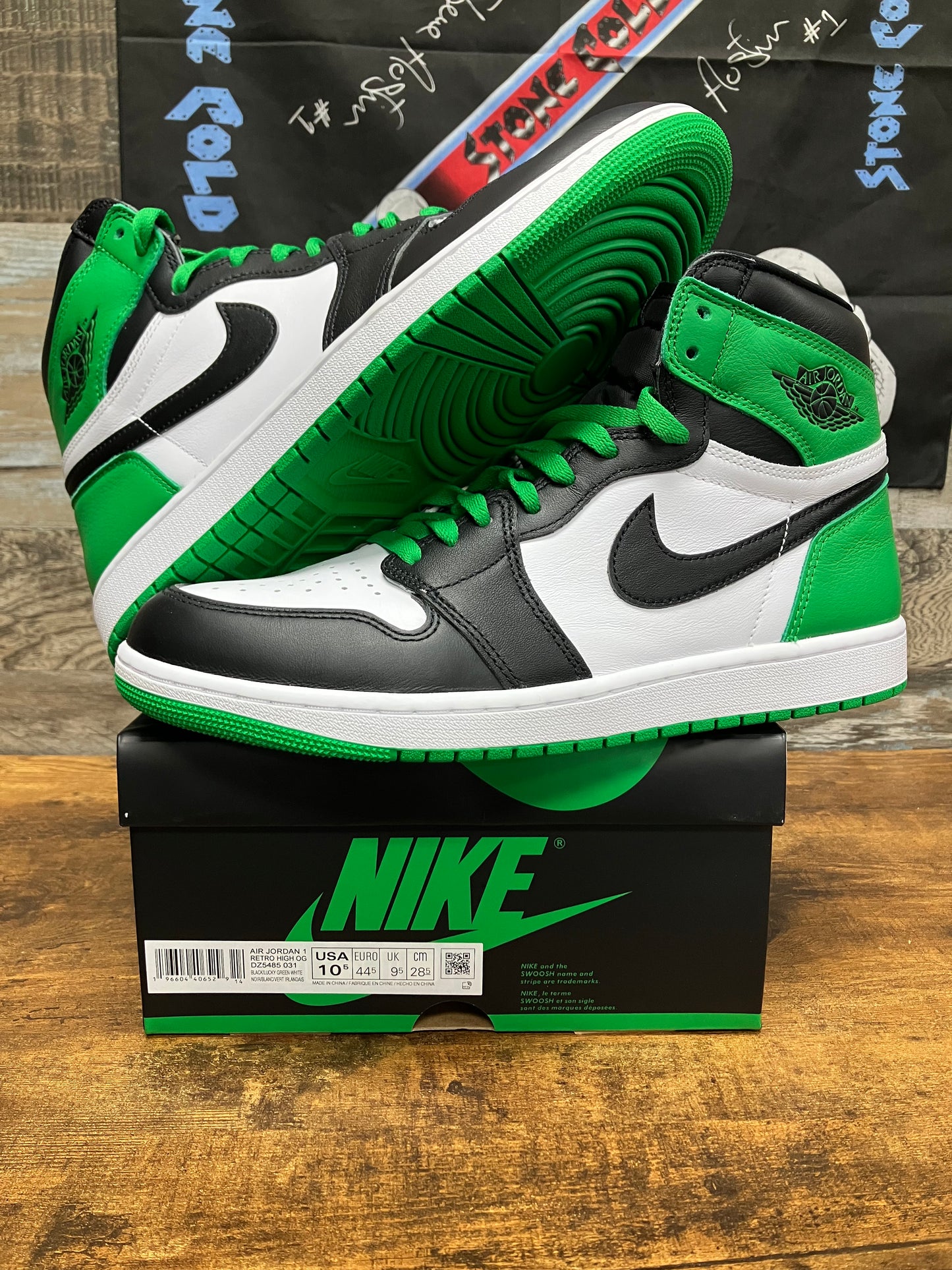 10.5-Jordan 1 Retro High OG Lucky Green
