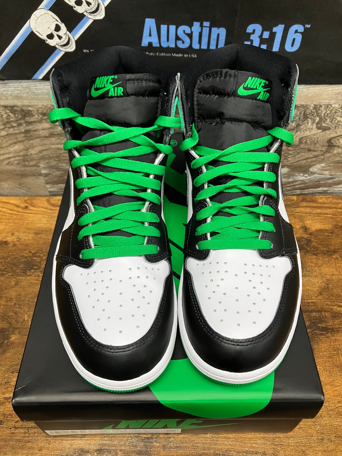 10.5-Jordan 1 Retro High OG Lucky Green