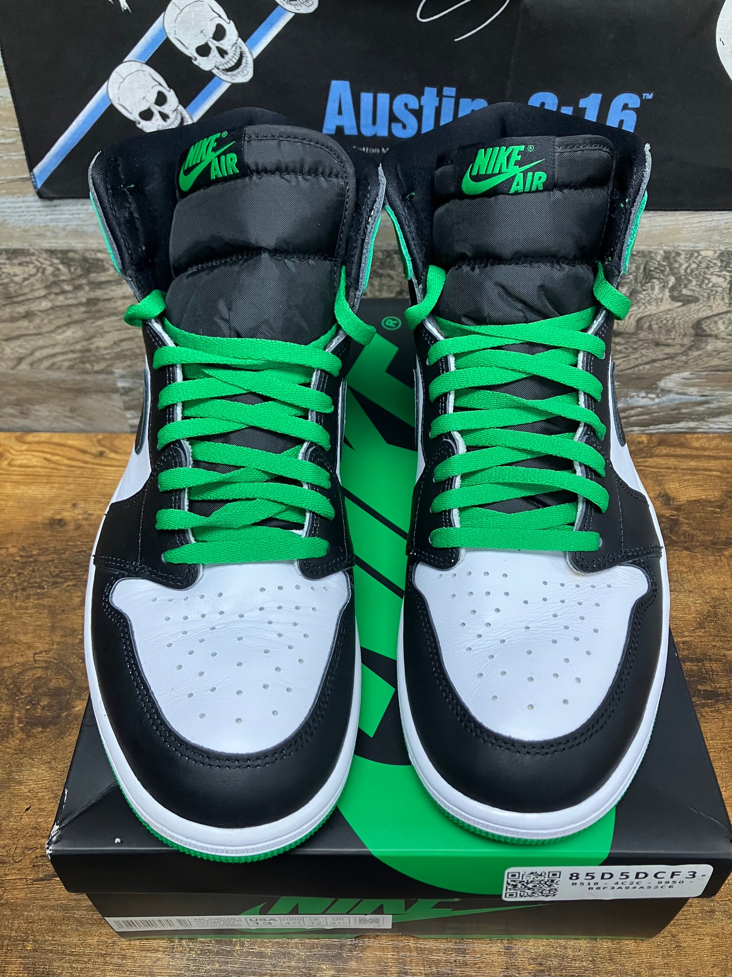13-Jordan 1 Retro High OG Lucky Green