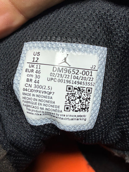 12-Jordan 1 Mid Craft Inside Out Black