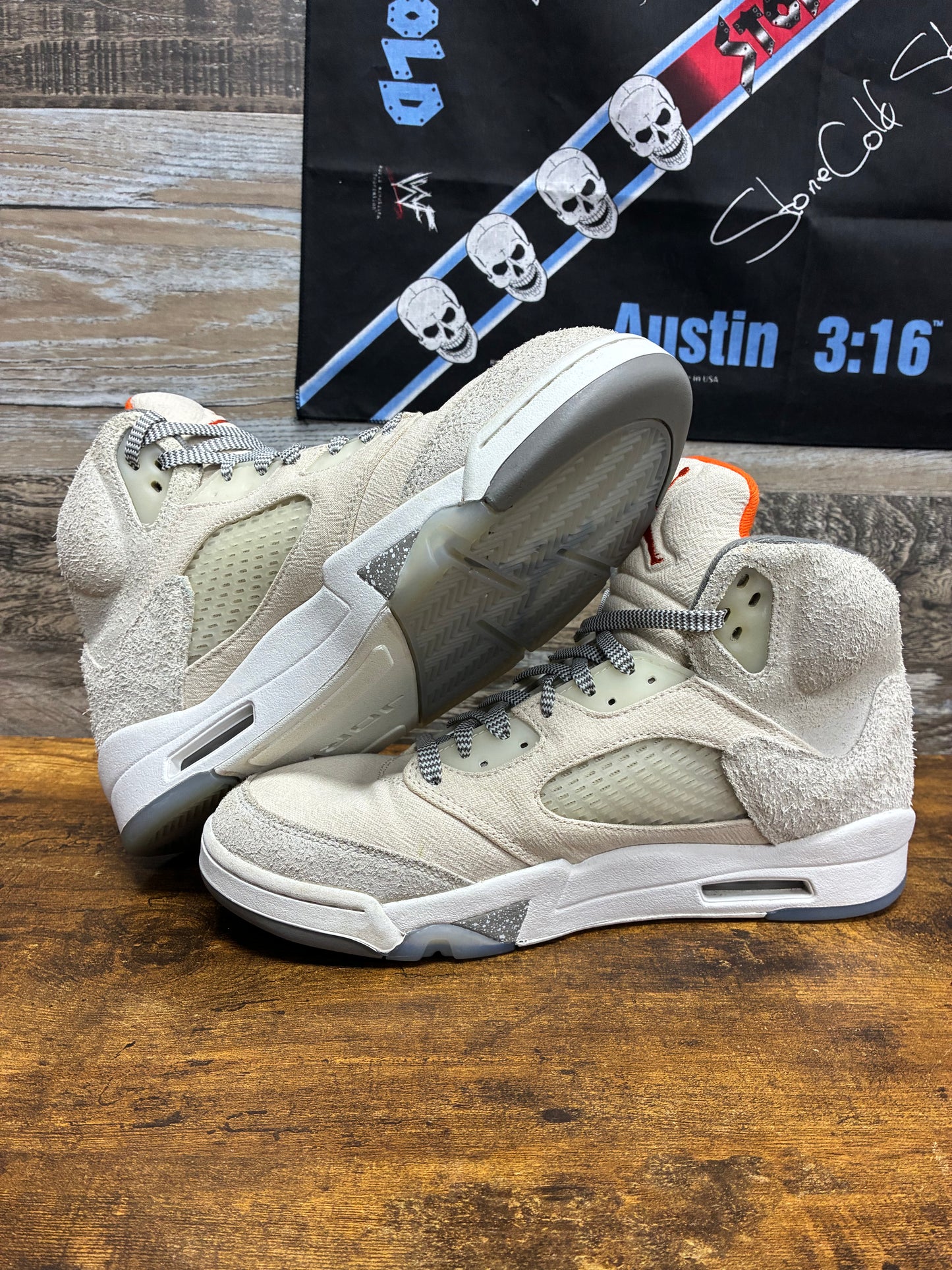 10-Jordan 5 Retro SE Craft Light Orewood Brown