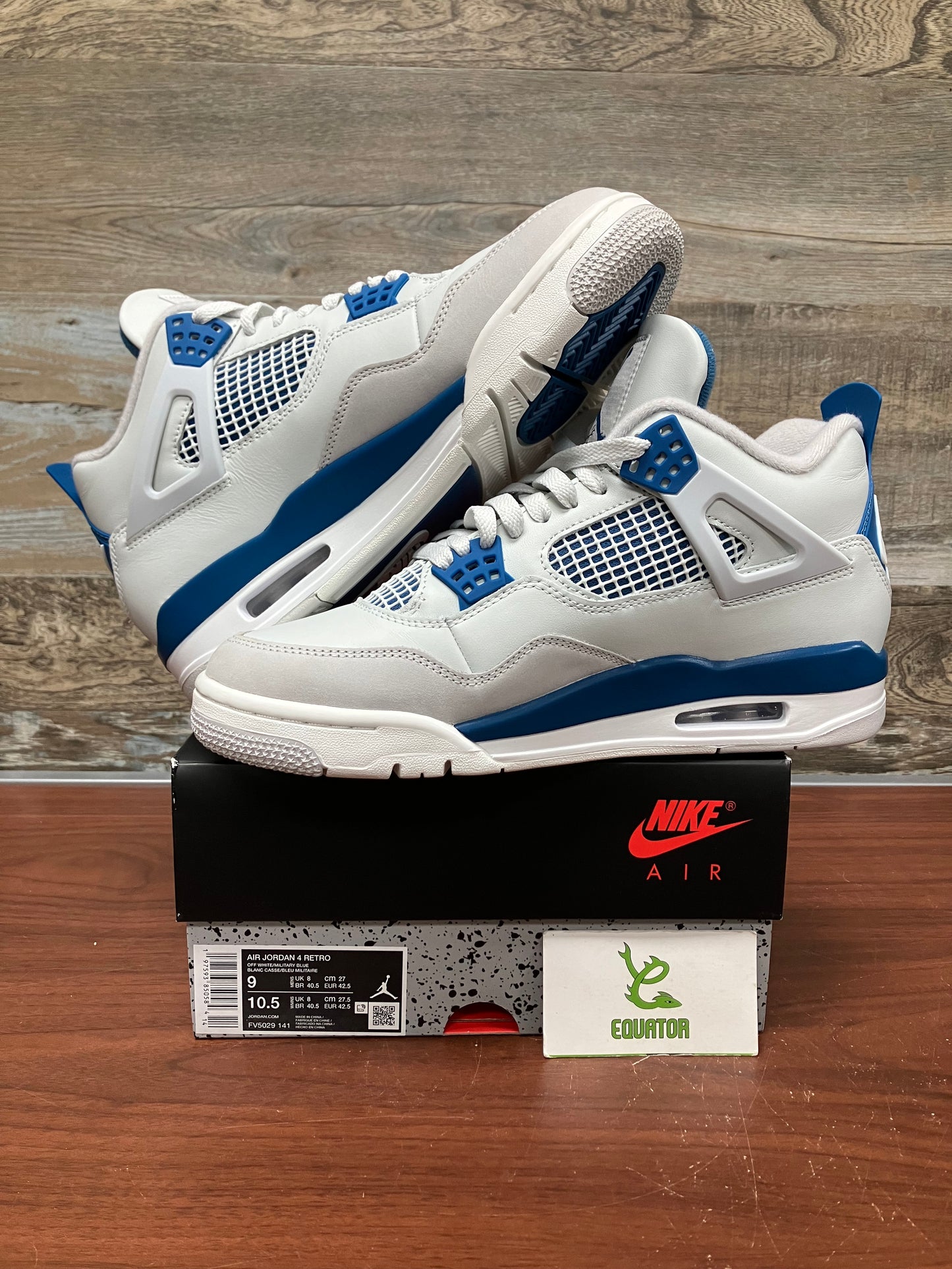 Jordan 4 Retro Military Blue Size 9