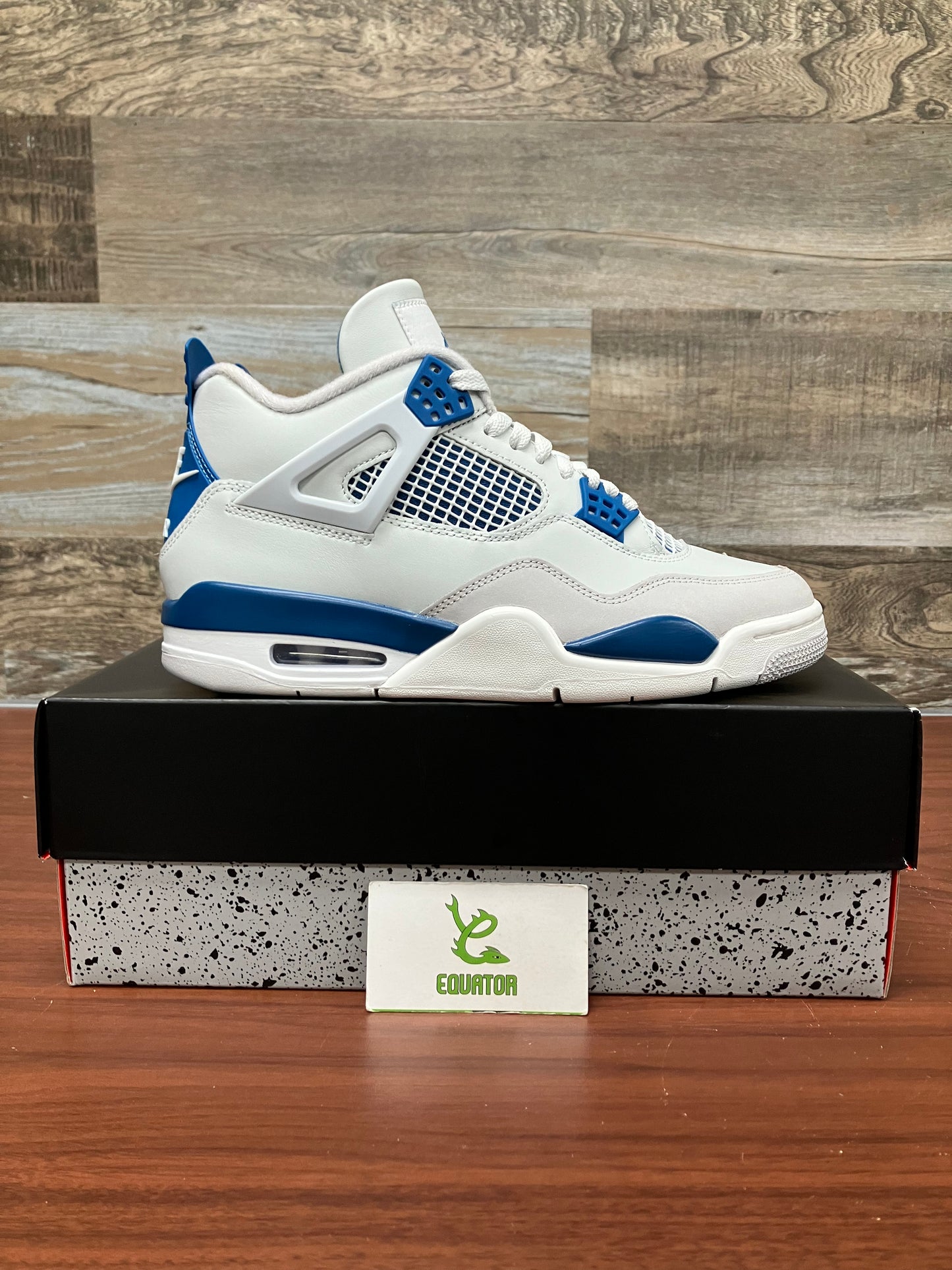 Jordan 4 Retro Military Blue Size 9