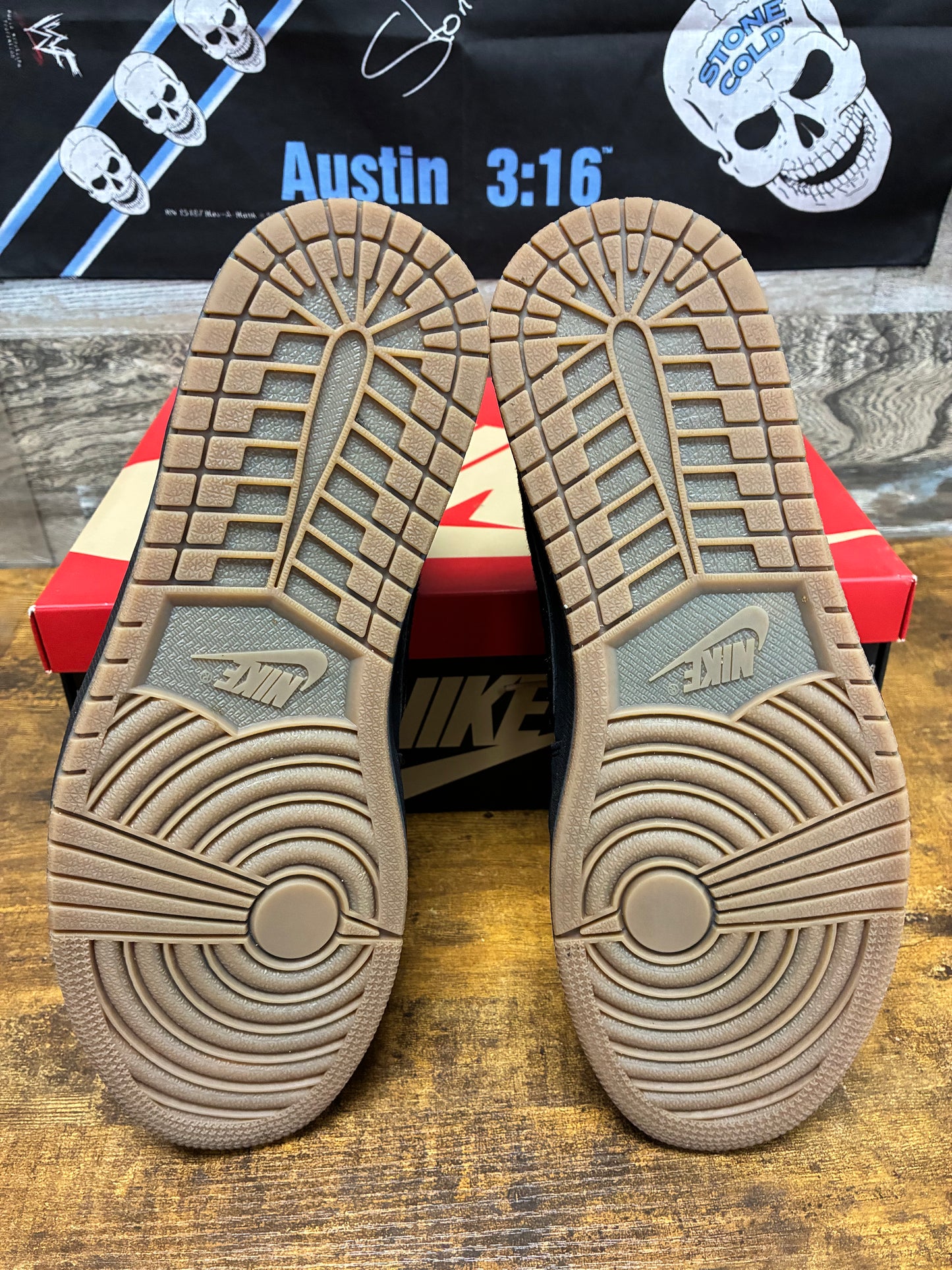 11.5 - Air Jordan 1 Low SoleFly Everglades